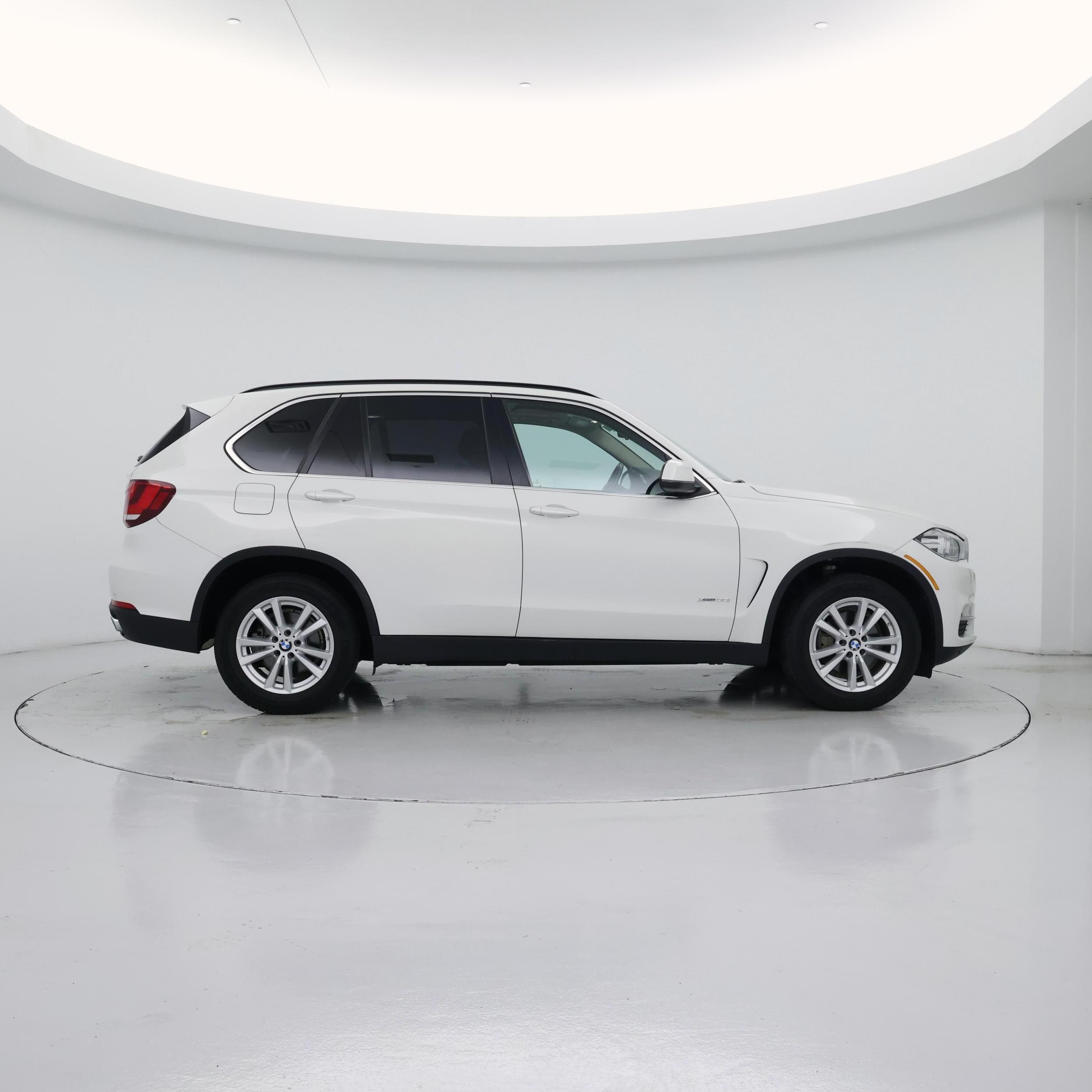 Thumbnail: 2015 BMW X5 - 7