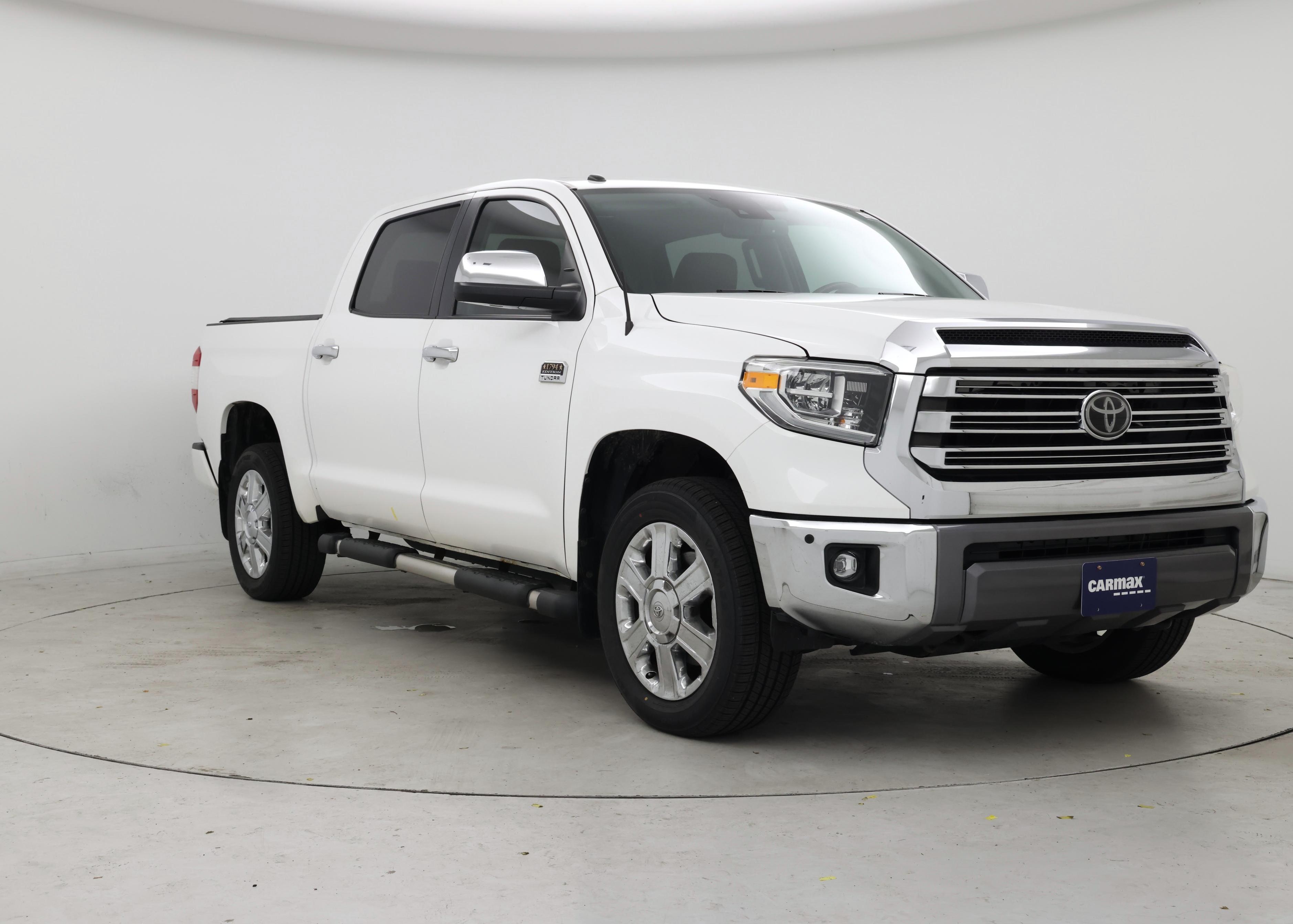 White 2019 Toyota Tundra Pickup Truck Four-Wheel Drive Automatic
