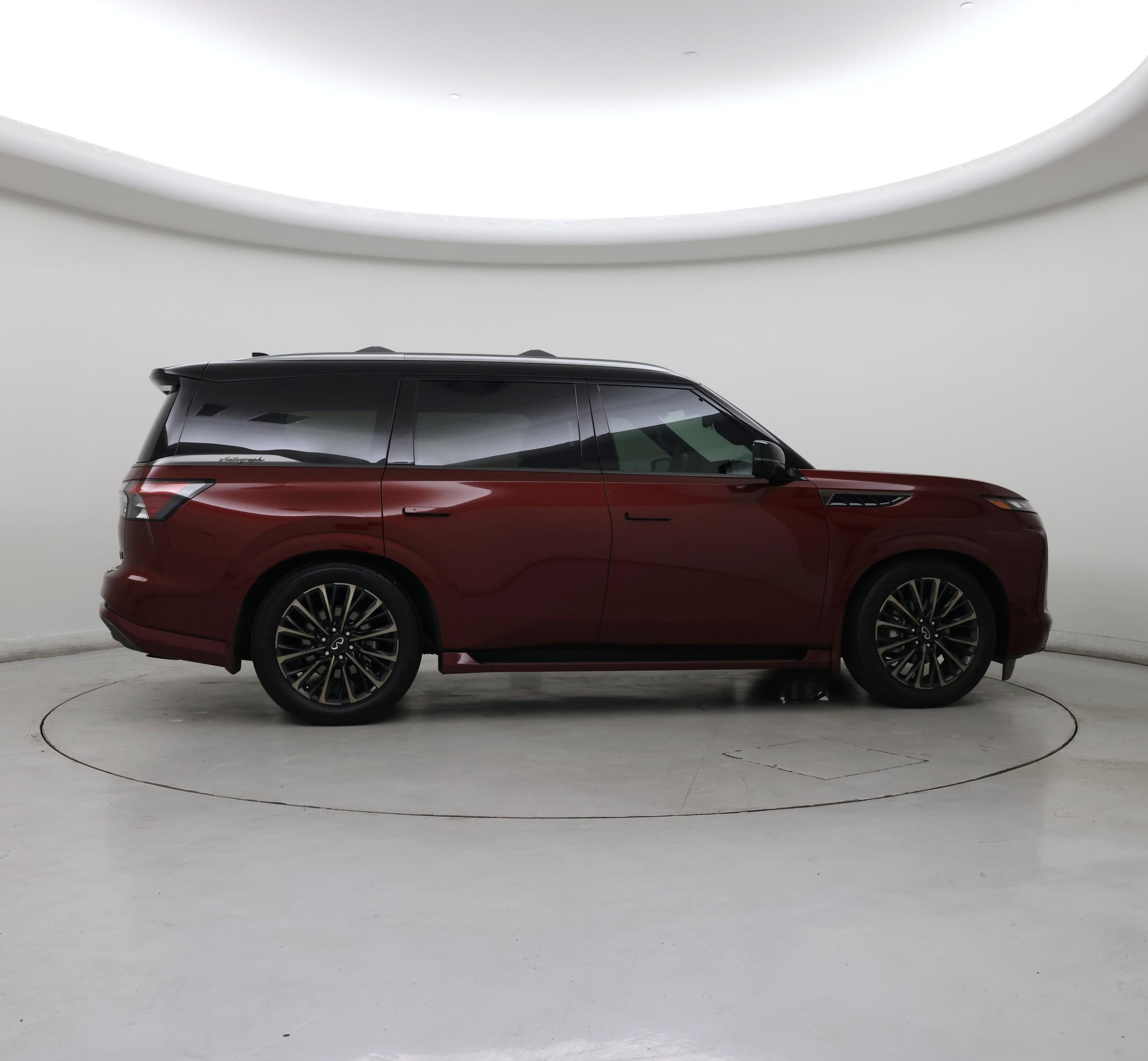 Thumbnail: 2025 INFINITI QX80 - 7
