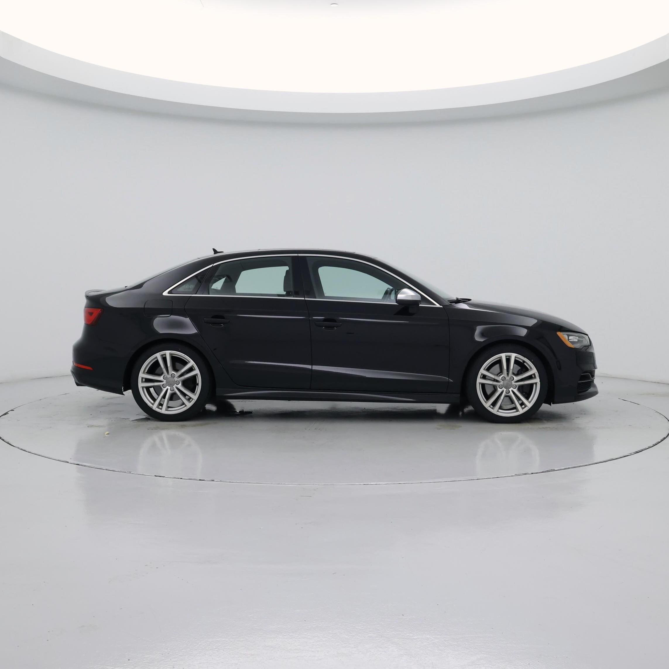 Thumbnail: 2016 Audi S3 - 7