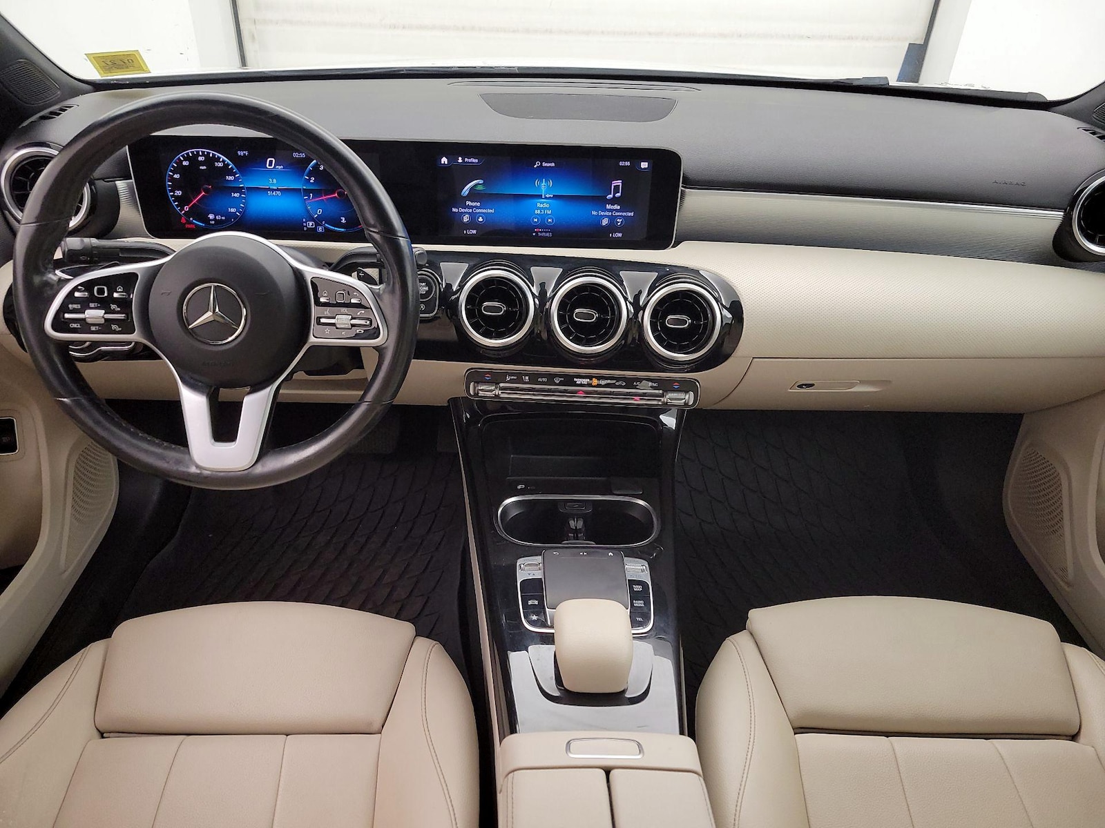 2020 Mercedes-Benz A-Class A220 - Photo 10