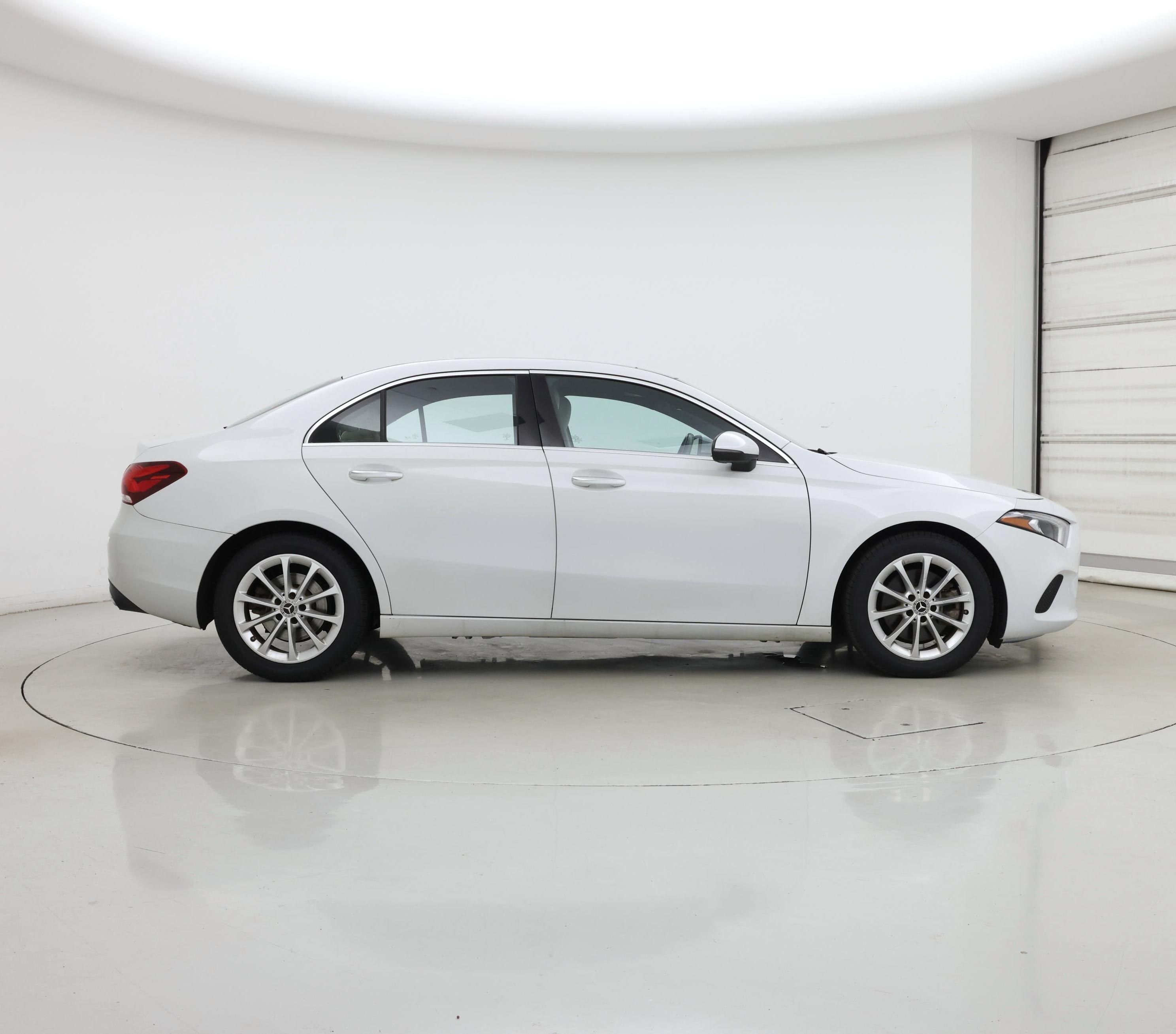 Thumbnail: 2020 Mercedes-Benz A-Class - 7