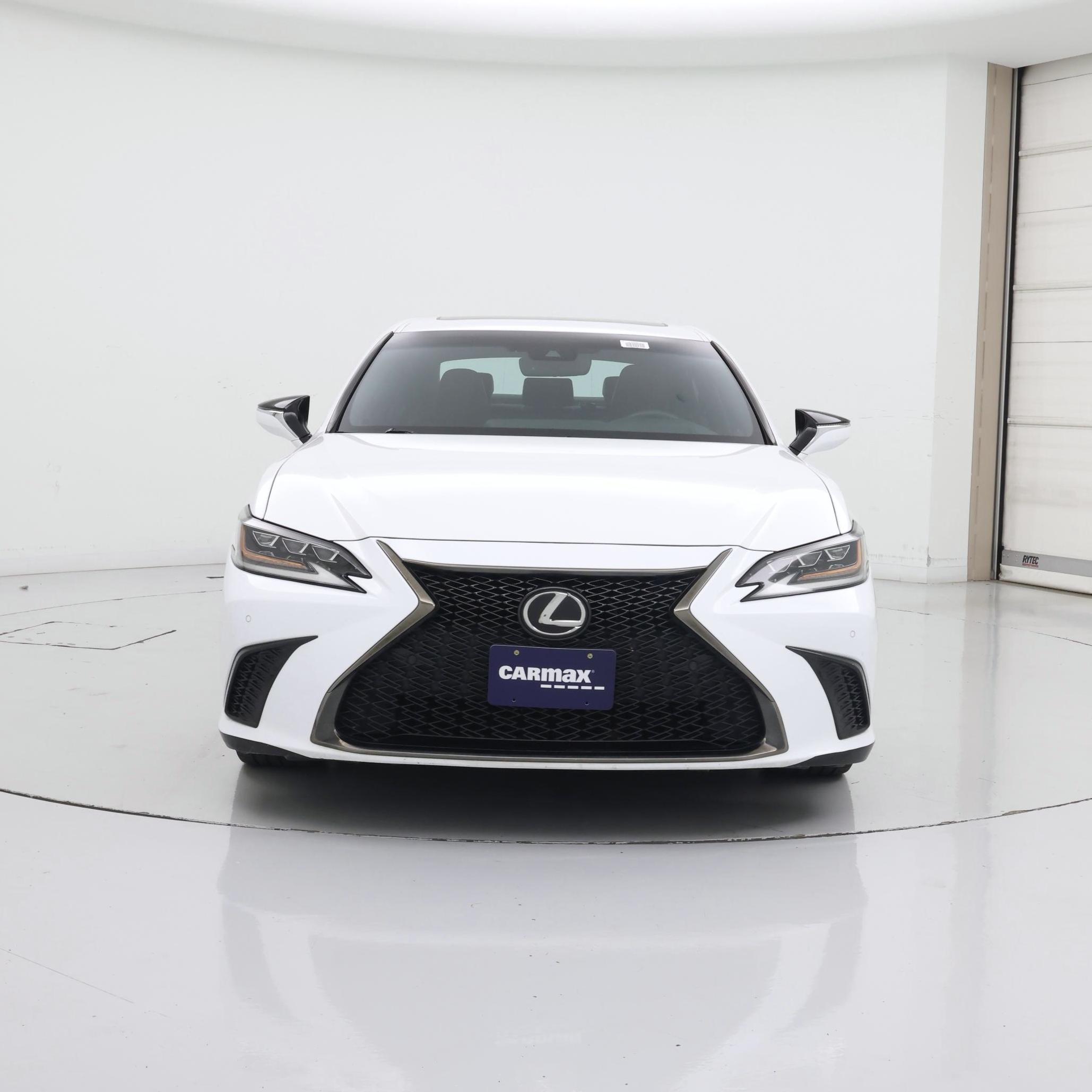 Thumbnail: 2021 Lexus ES - 5