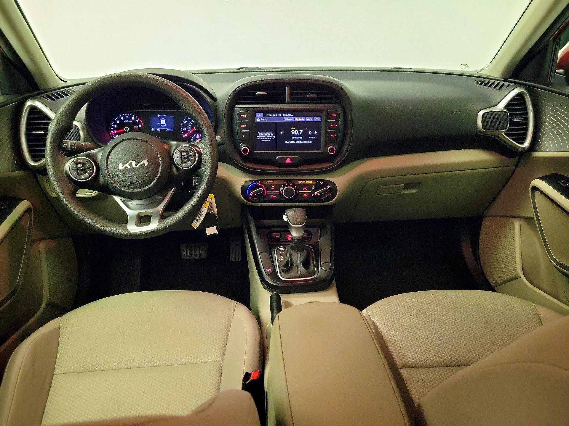 Thumbnail: 2022 Kia Soul - 9