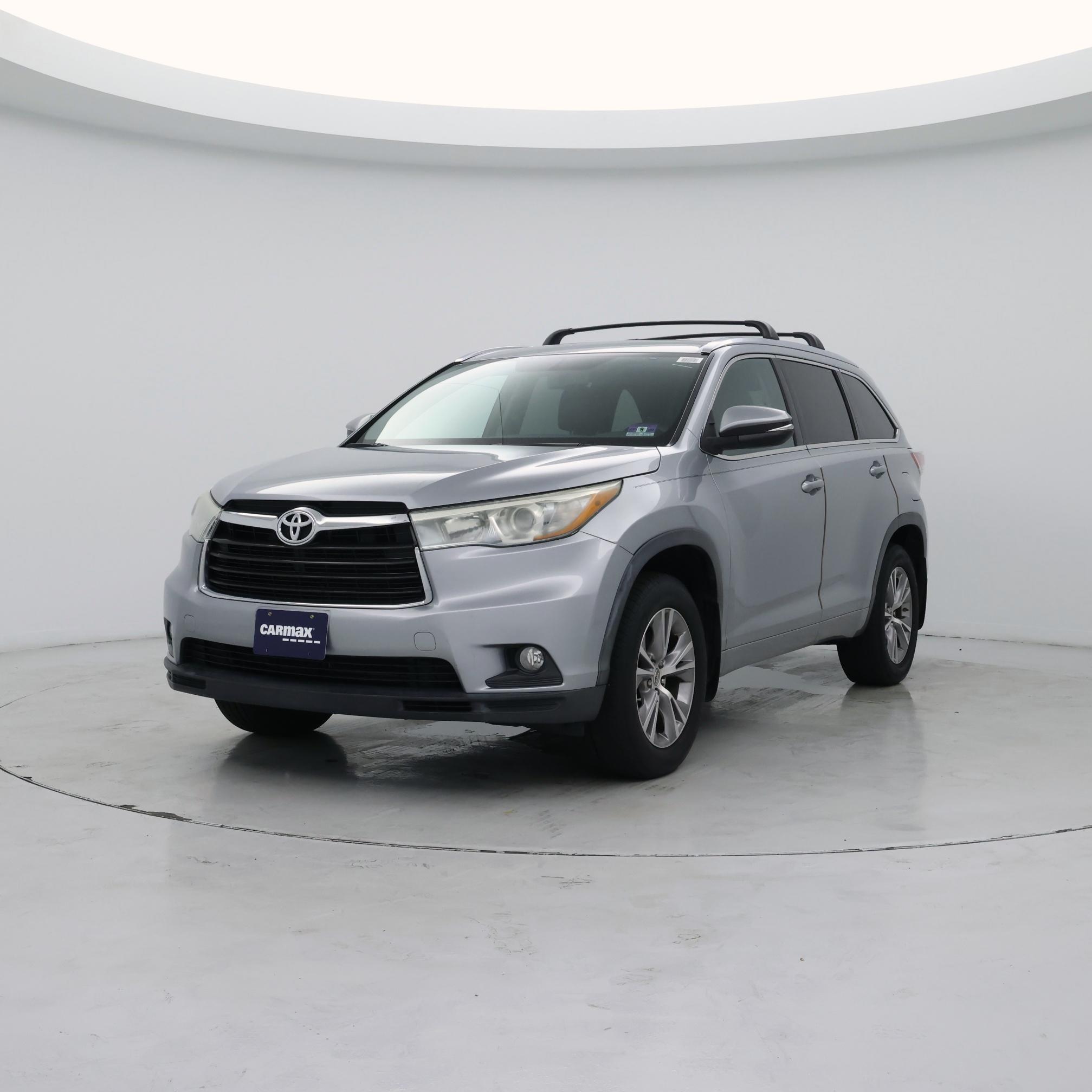 Thumbnail: 2015 Toyota Highlander - 4