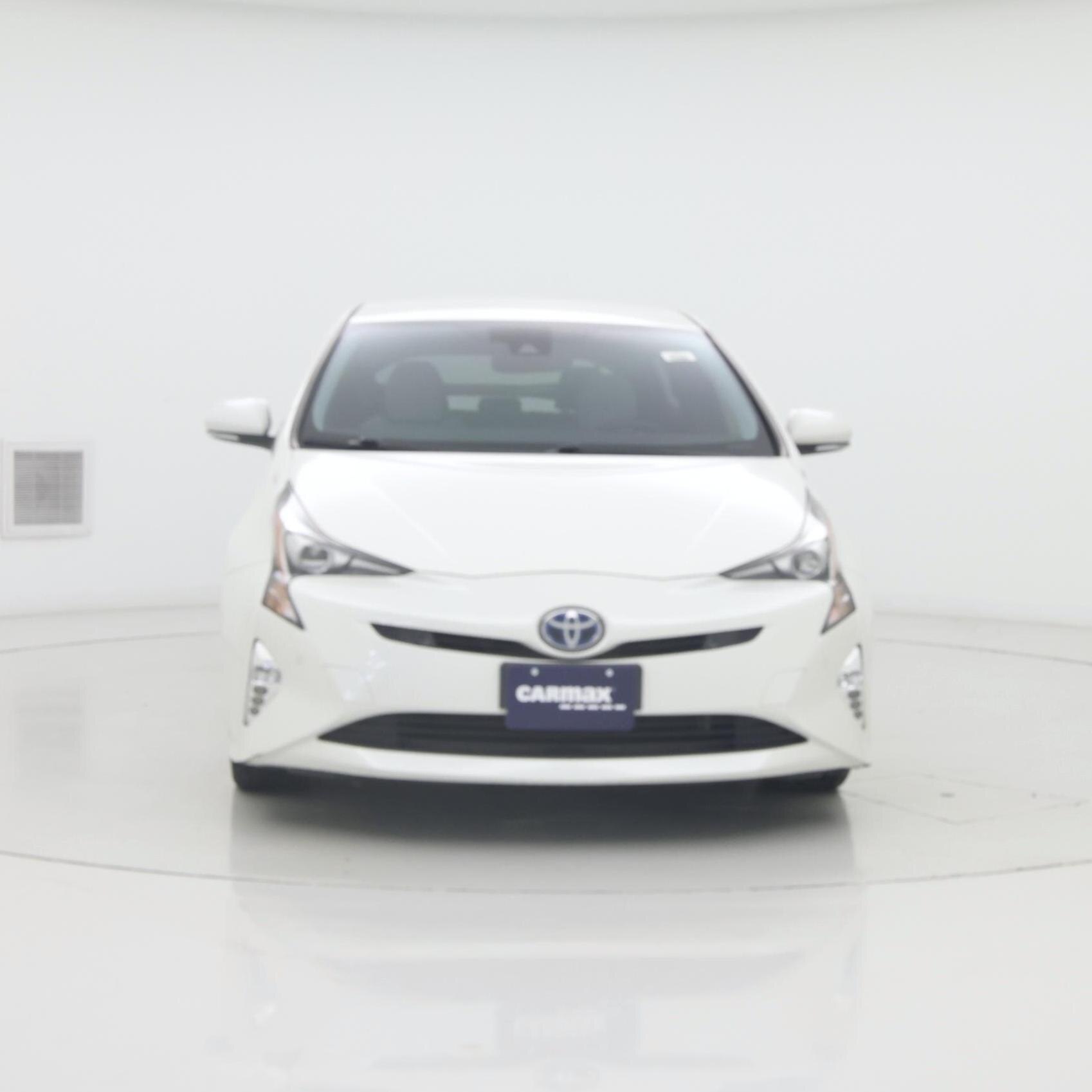 Thumbnail: 2017 Toyota Prius - 5