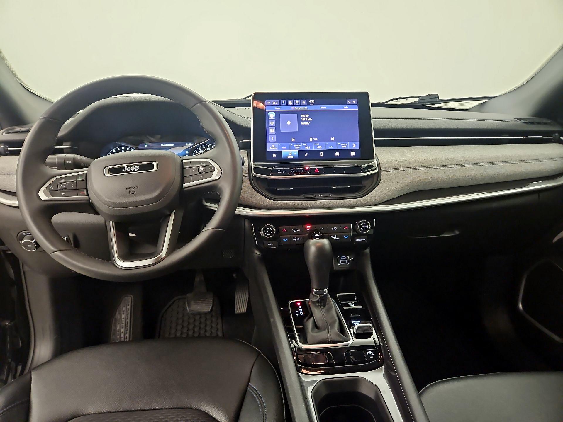 Thumbnail: 2024 Jeep Compass - 9