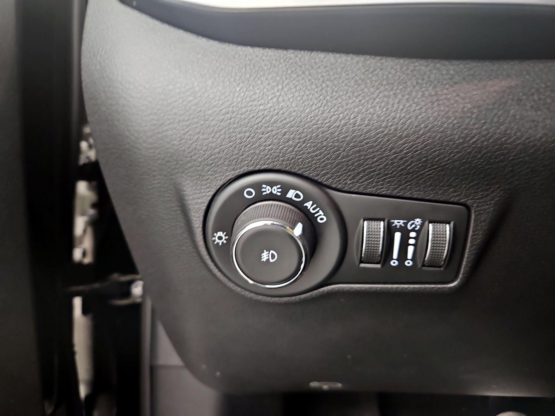 Thumbnail: 2024 Jeep Compass - 13