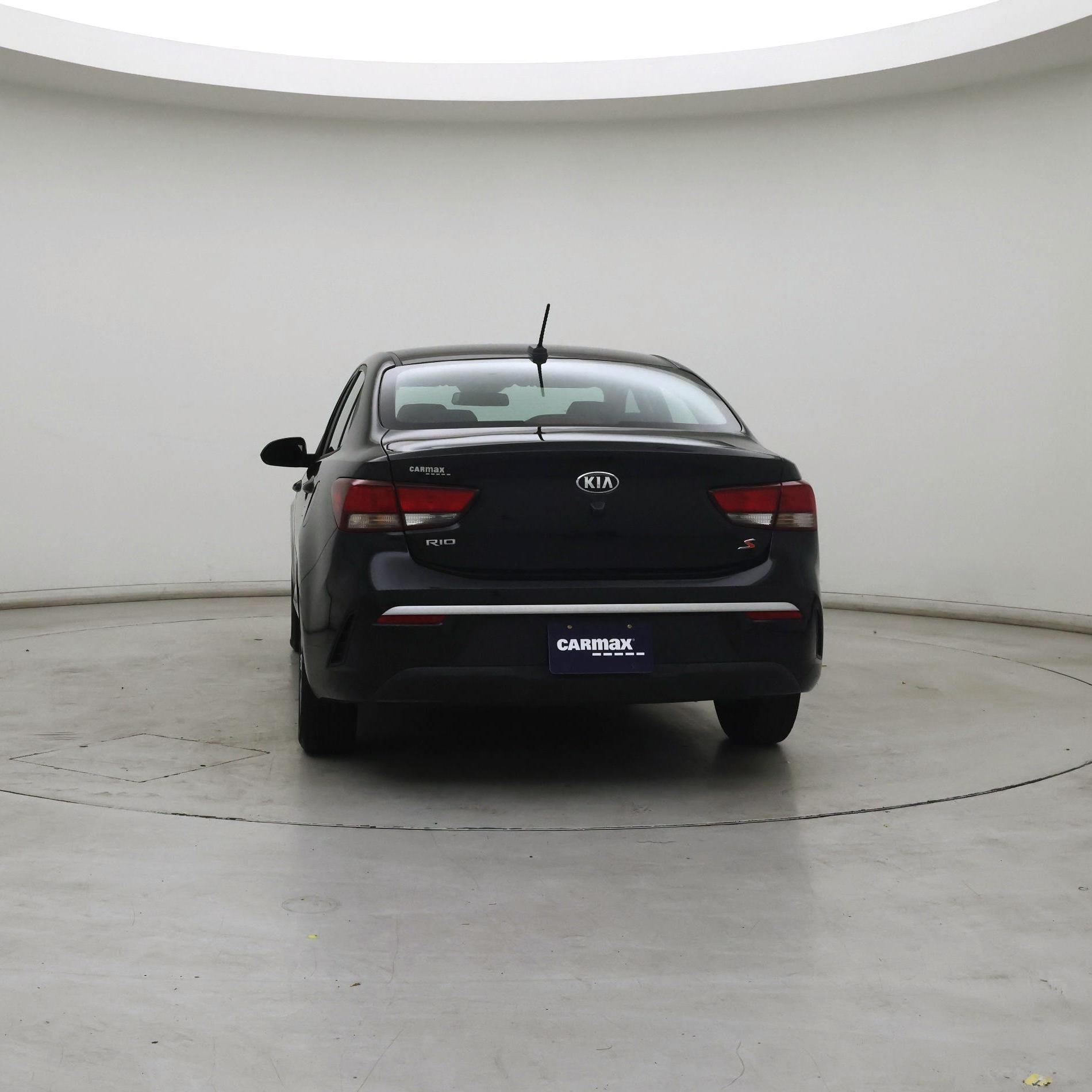 Thumbnail: 2021 Kia Rio - 6