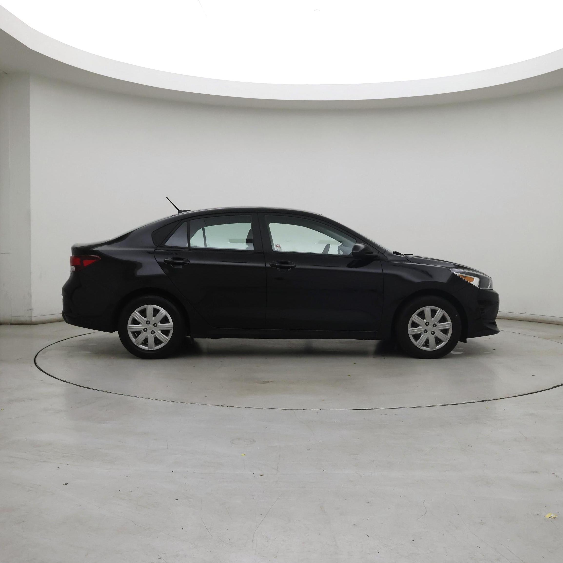 Thumbnail: 2021 Kia Rio - 7