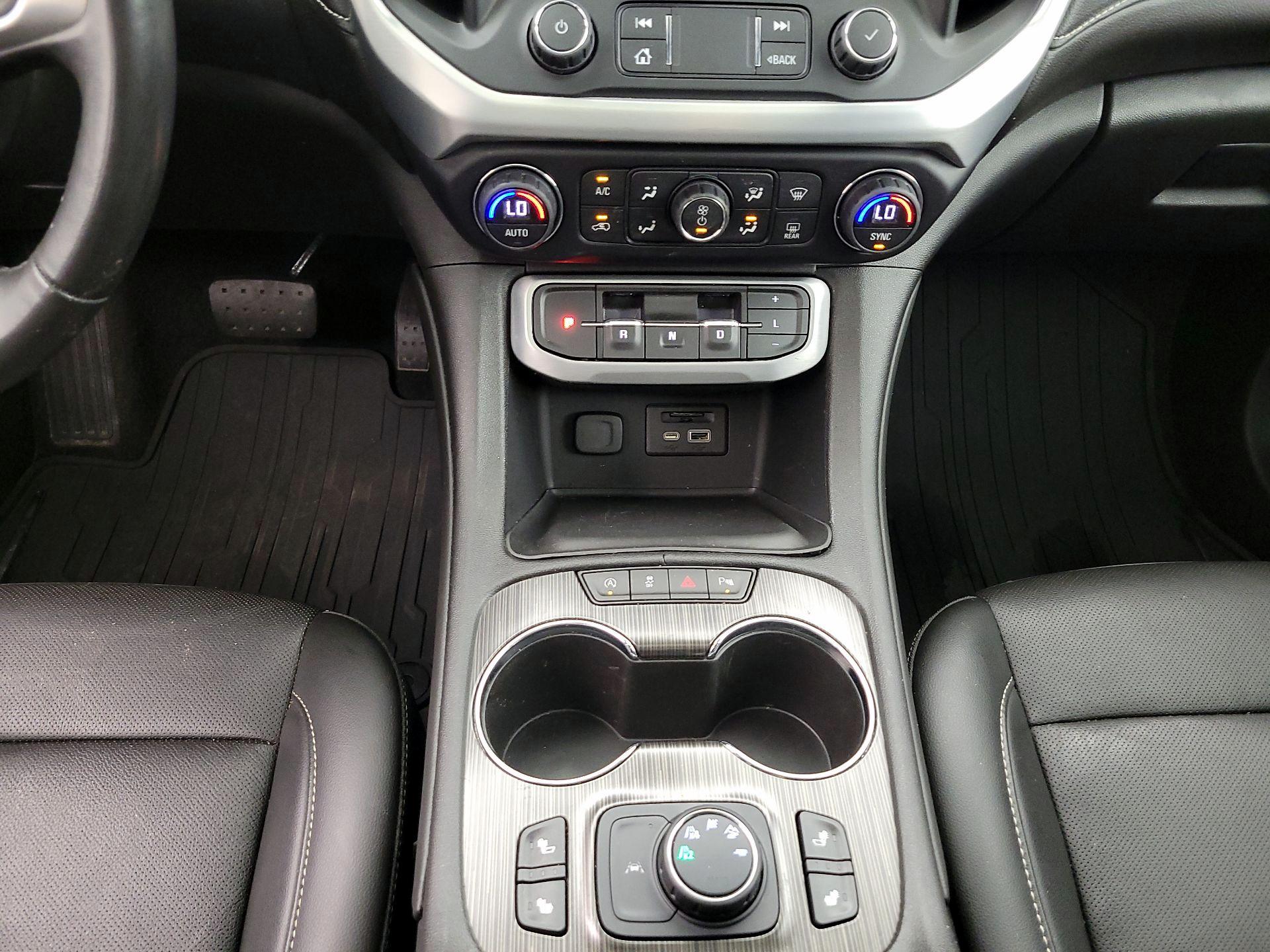 Thumbnail: 2021 GMC Acadia - 18