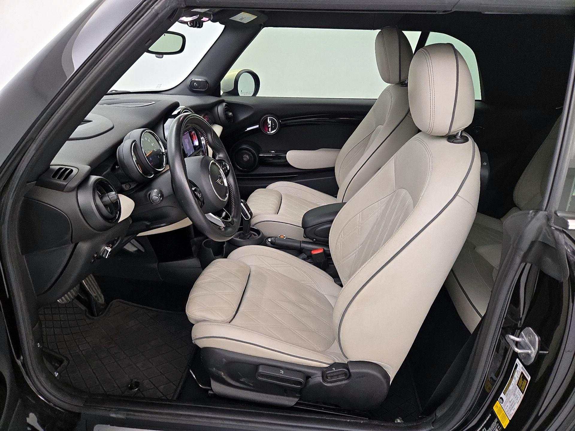Thumbnail: 2020 MINI Cooper - 11