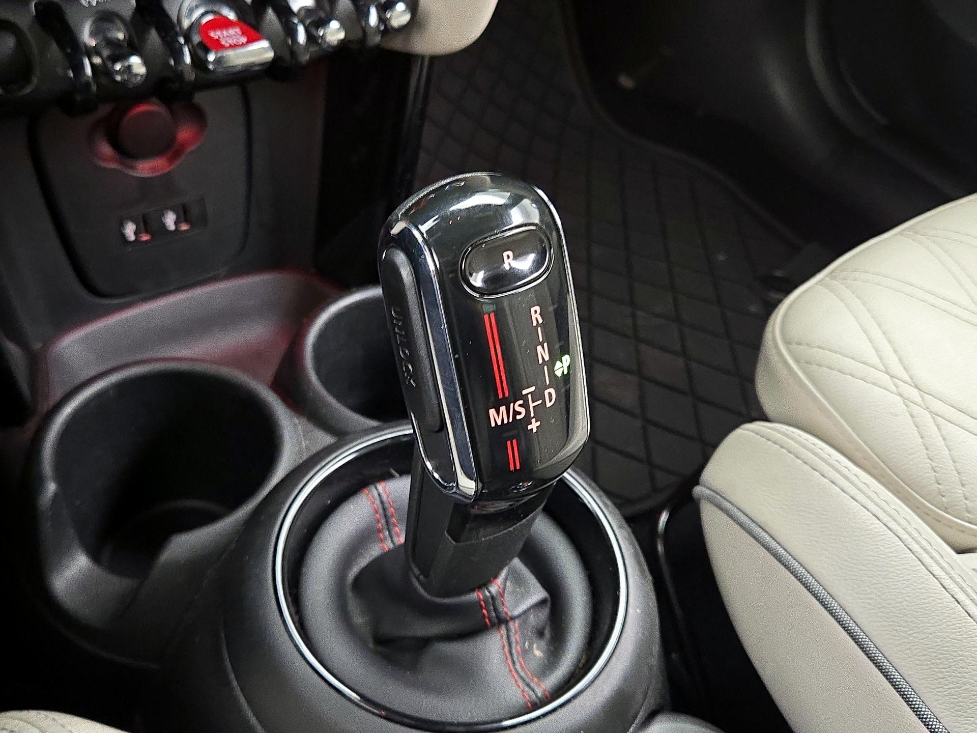 Thumbnail: 2020 MINI Cooper - 18
