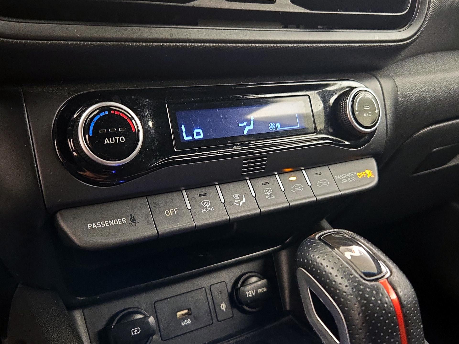 Thumbnail: 2022 Hyundai Kona - 17