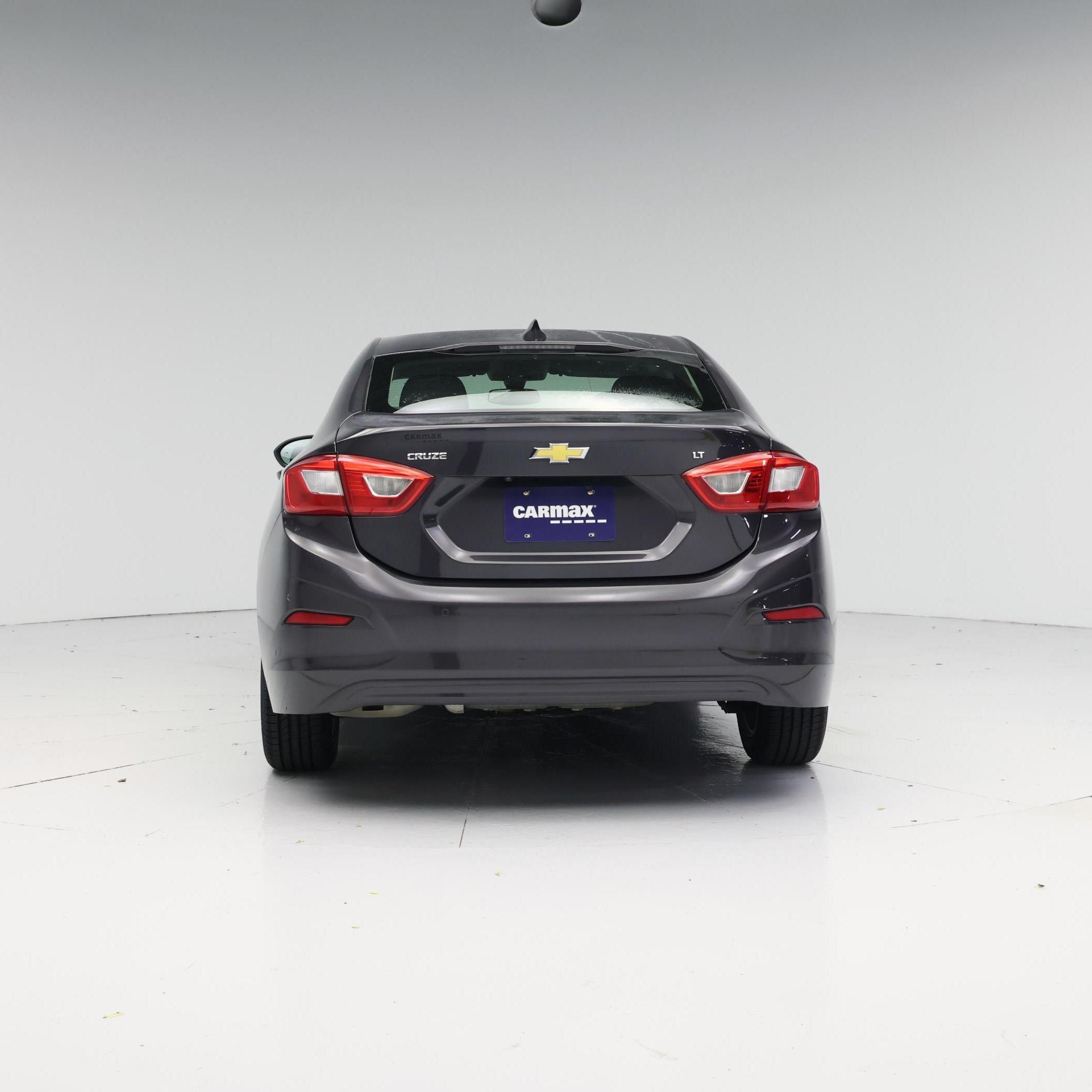 Thumbnail: 2017 Chevrolet Cruze - 6
