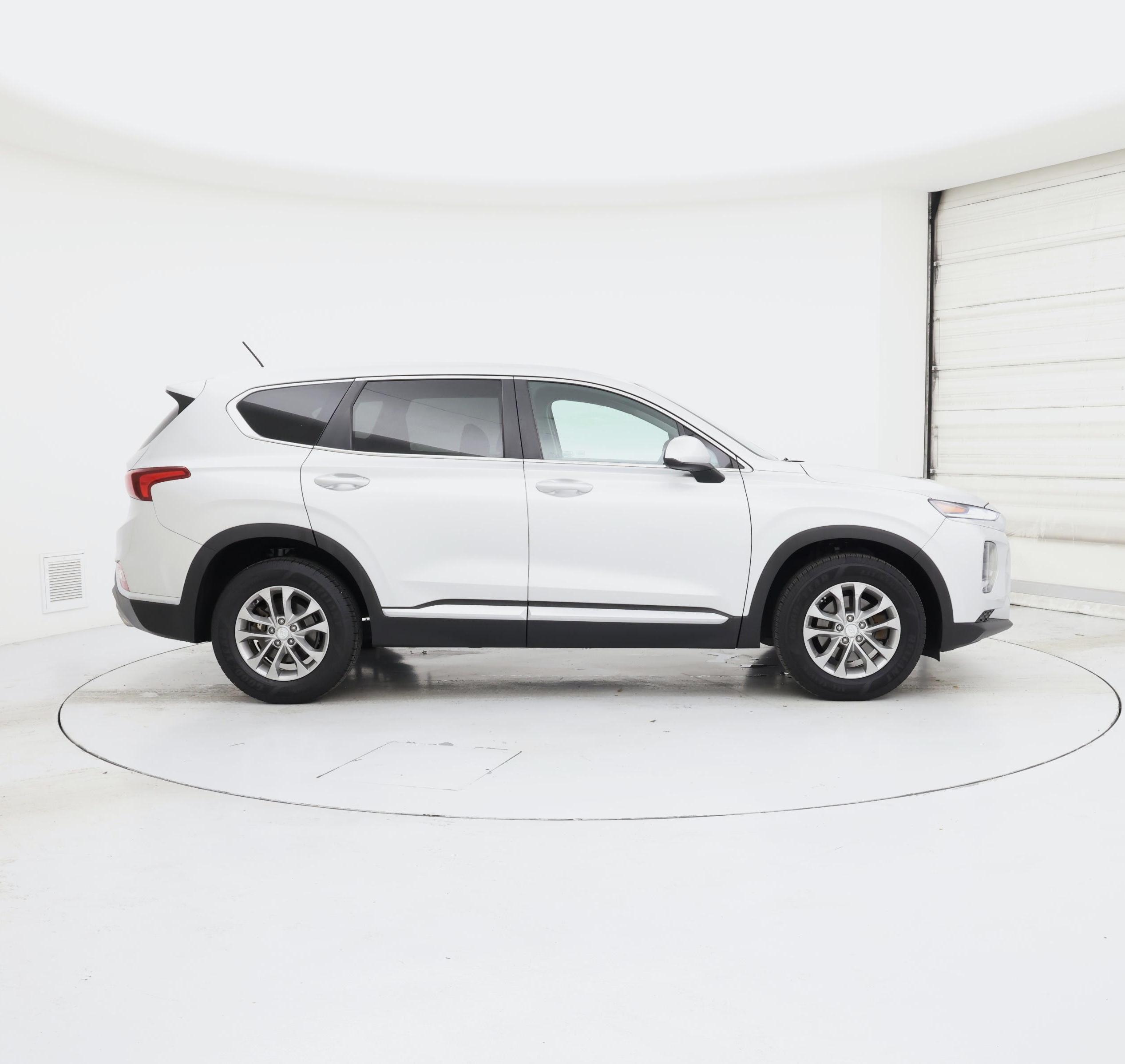 Thumbnail: 2020 Hyundai Santa Fe - 7