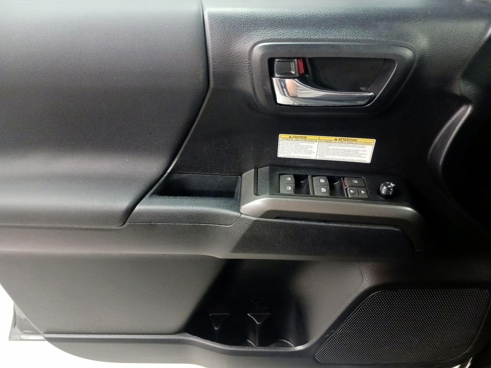 2020 Toyota Tacoma TRD Off Road - Photo 13