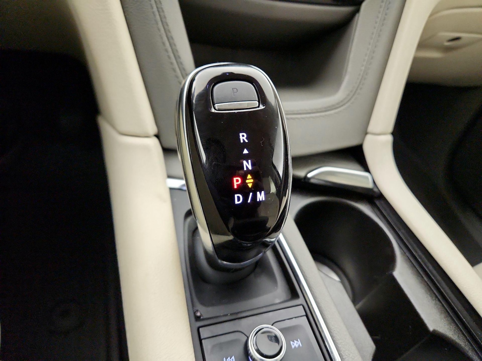 2020 Cadillac XT5 Premium Luxury - Photo 18