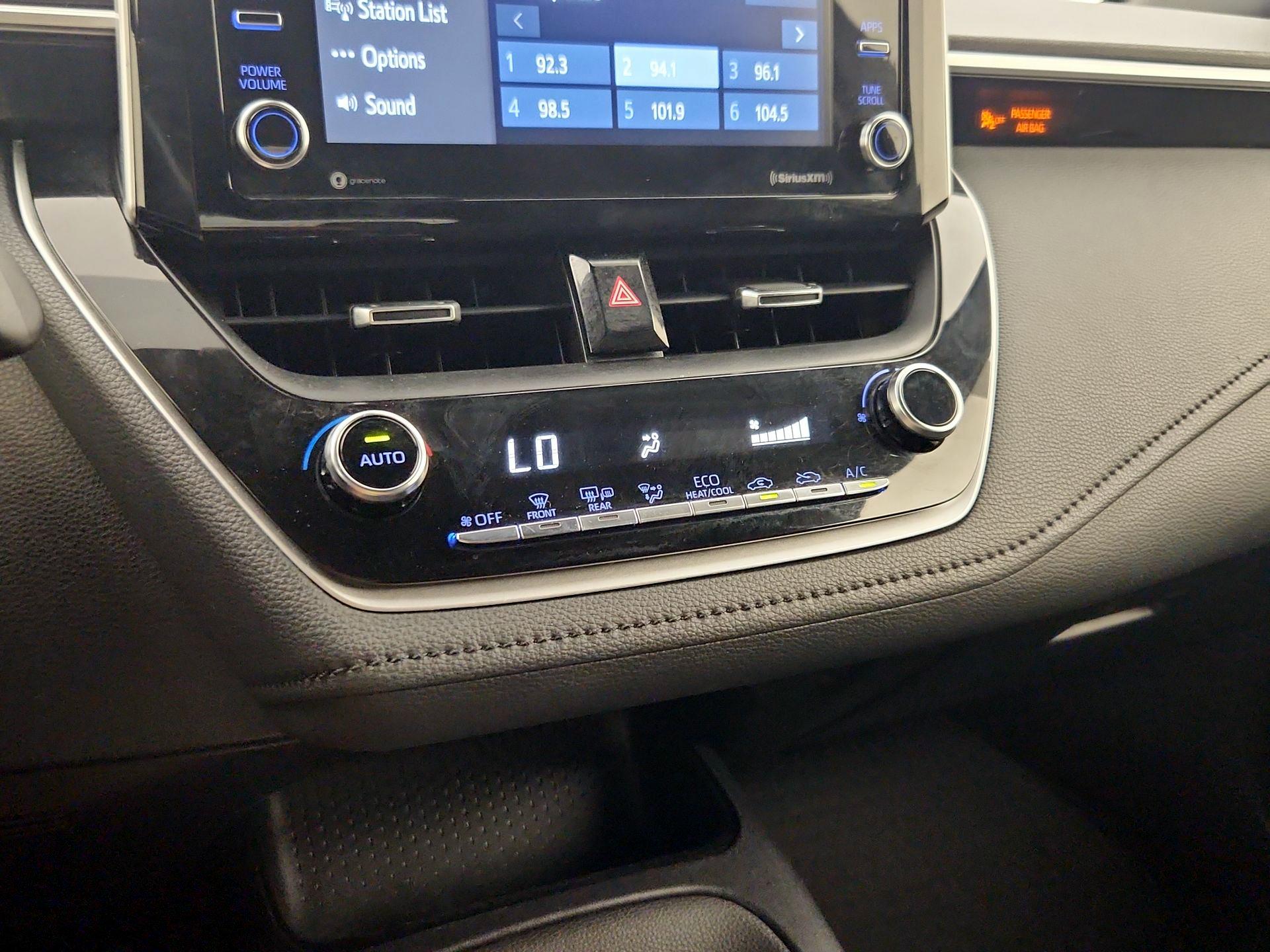 Thumbnail: 2021 Toyota Corolla - 16