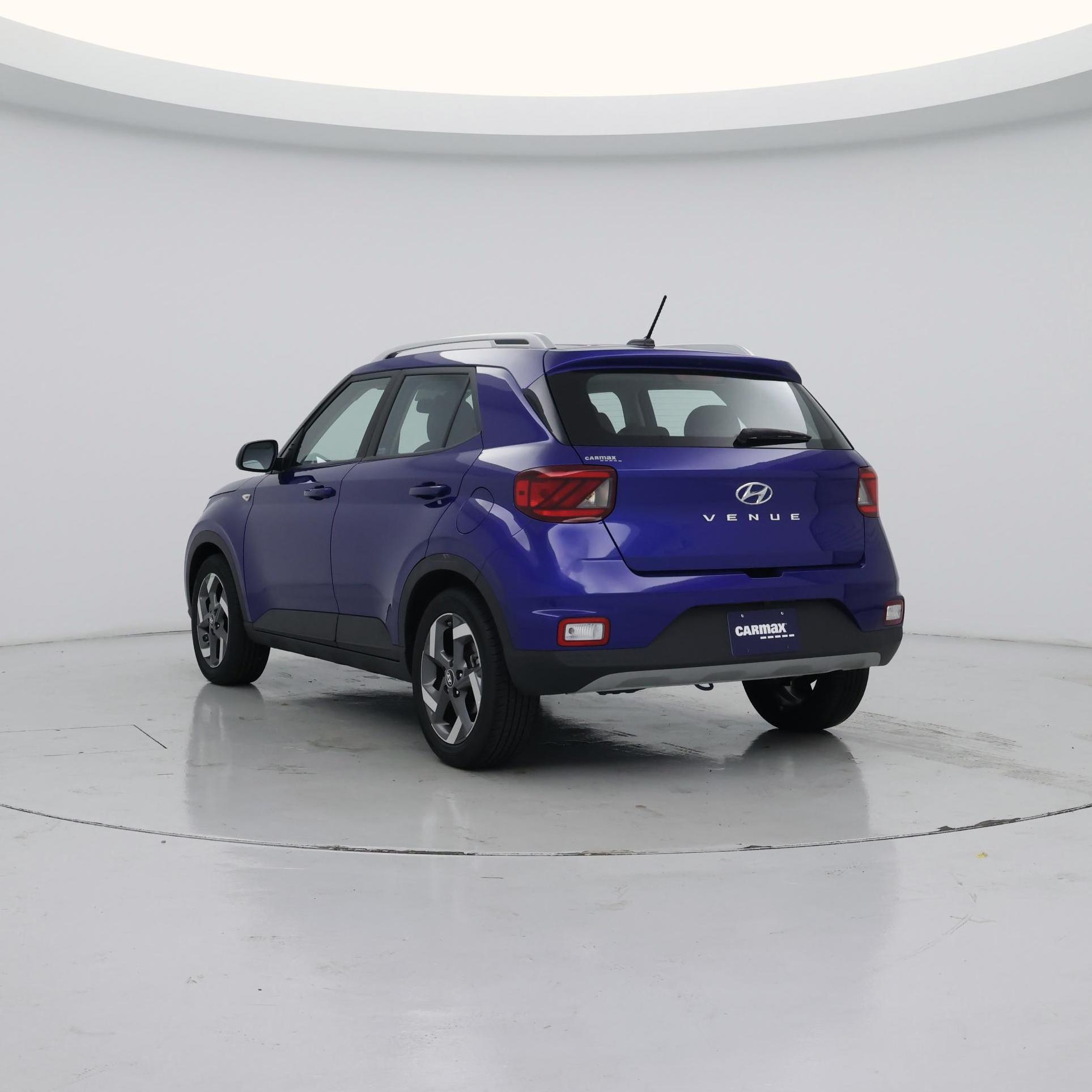 Thumbnail: 2025 Hyundai Venue - 2