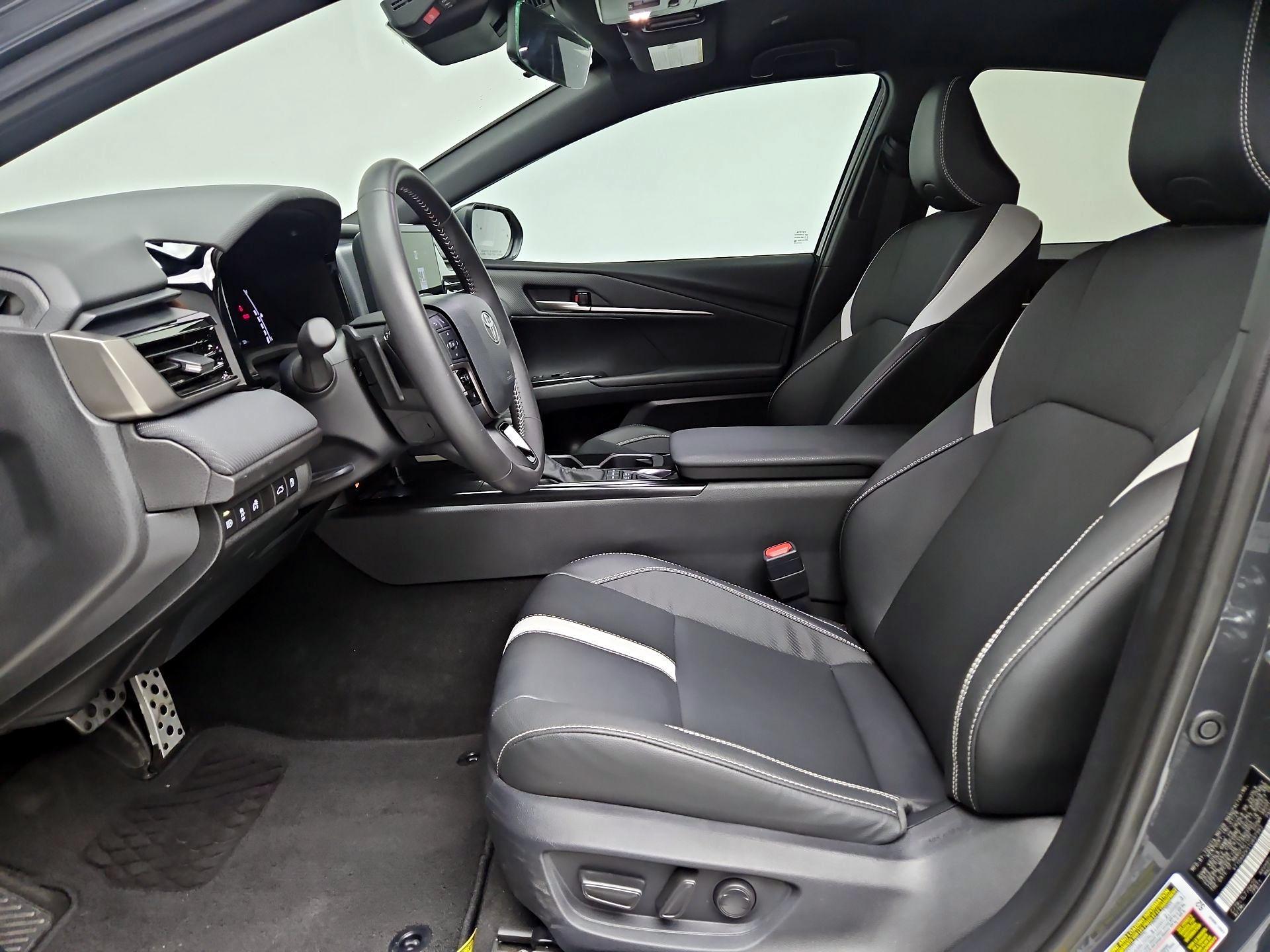 Thumbnail: 2026 Toyota Camry - 11