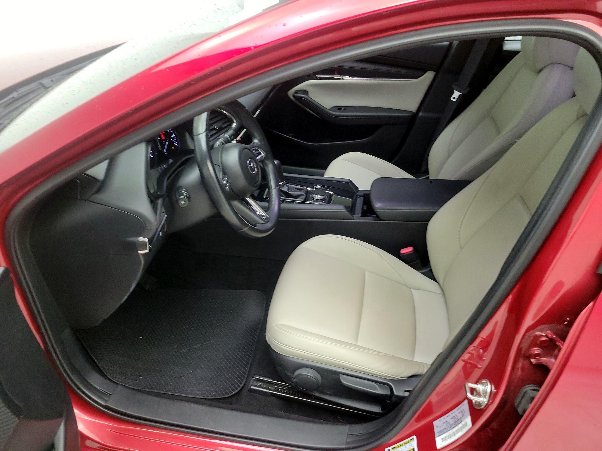 Thumbnail: 2019 Mazda Mazda3 - 11