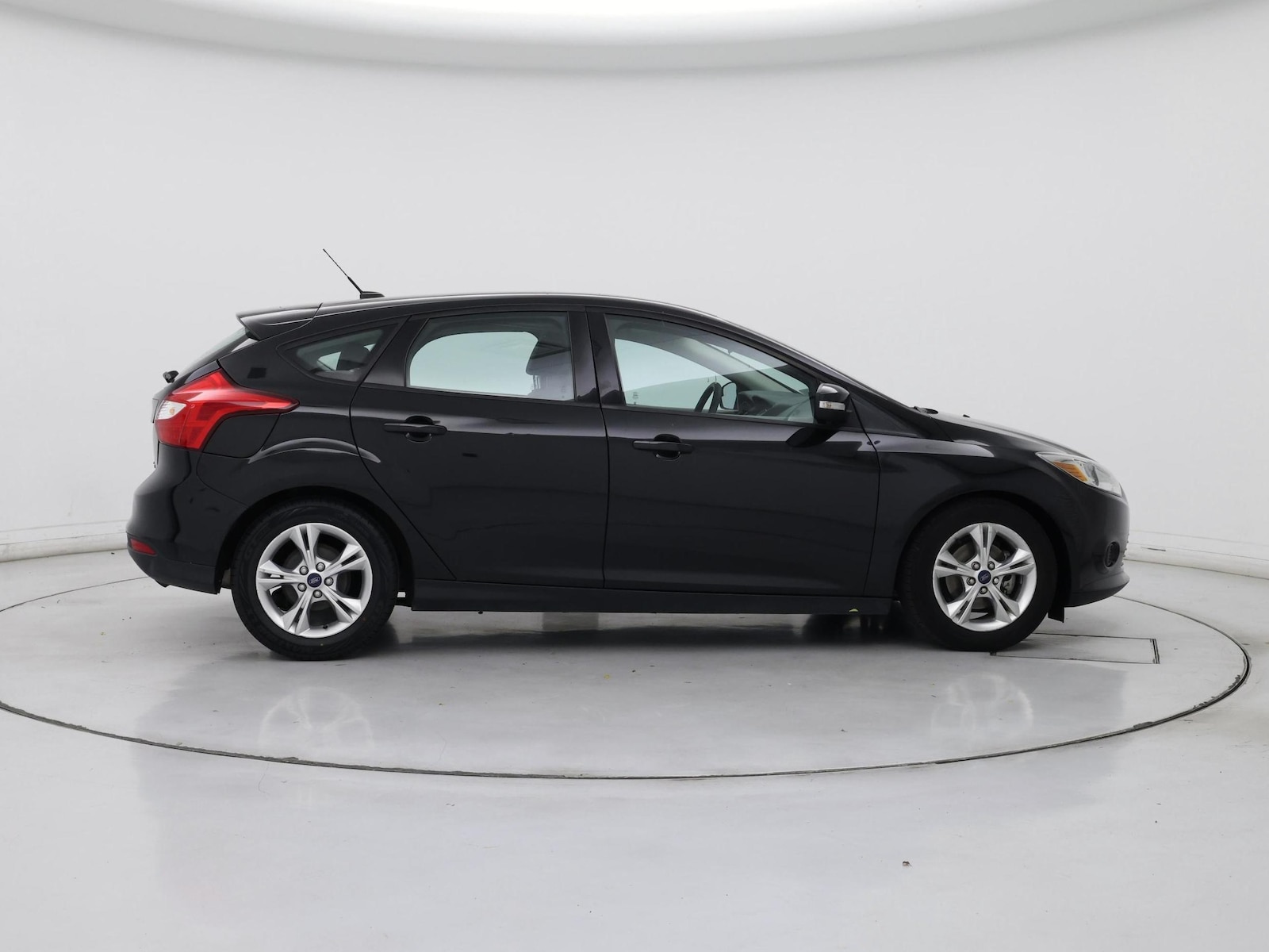2014 Ford Focus SE - Photo 8