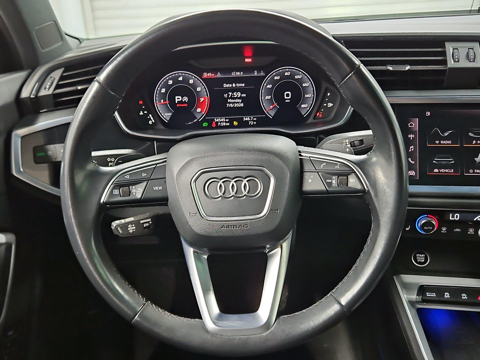 Thumbnail: 2022 Audi Q3 - 10