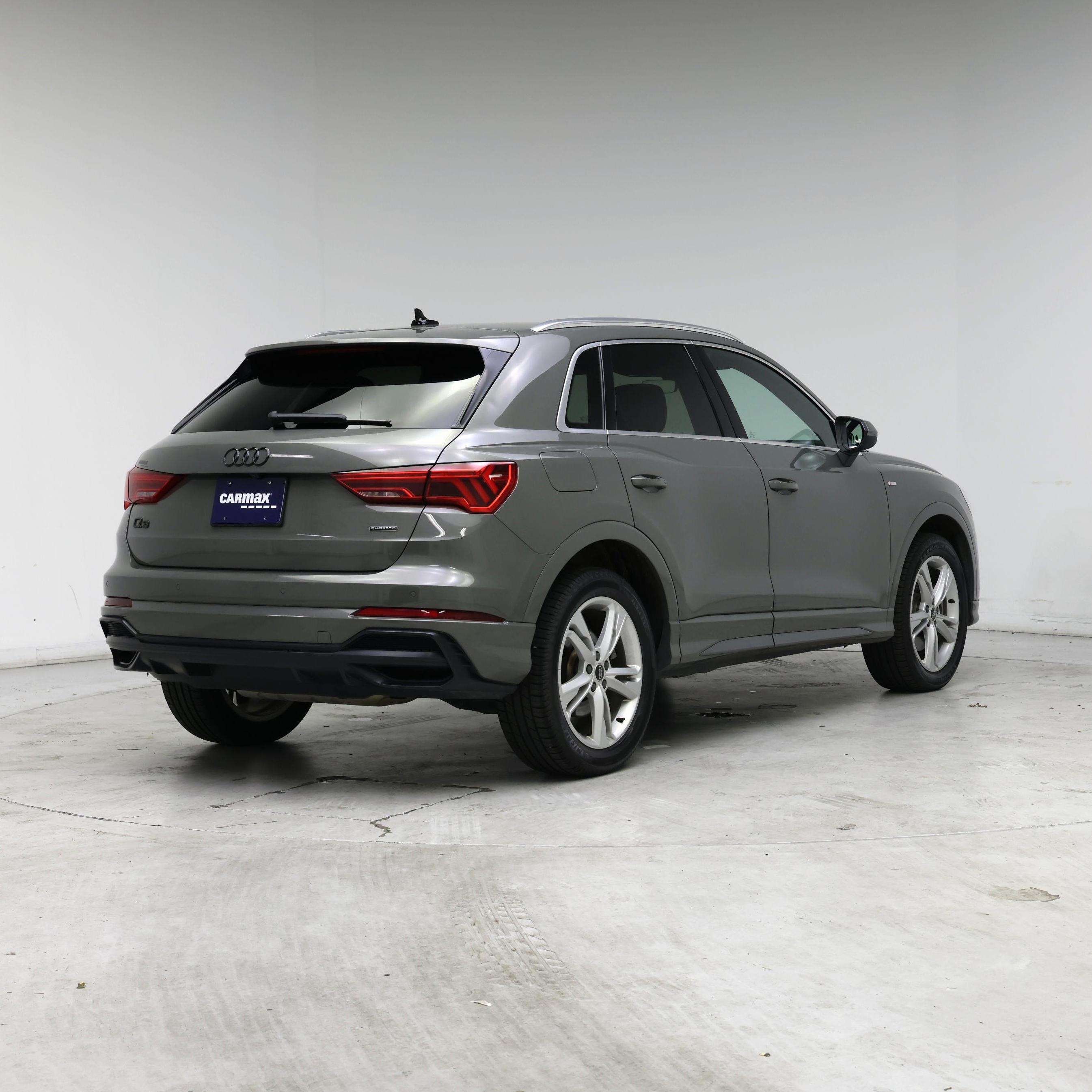 Thumbnail: 2022 Audi Q3 - 8