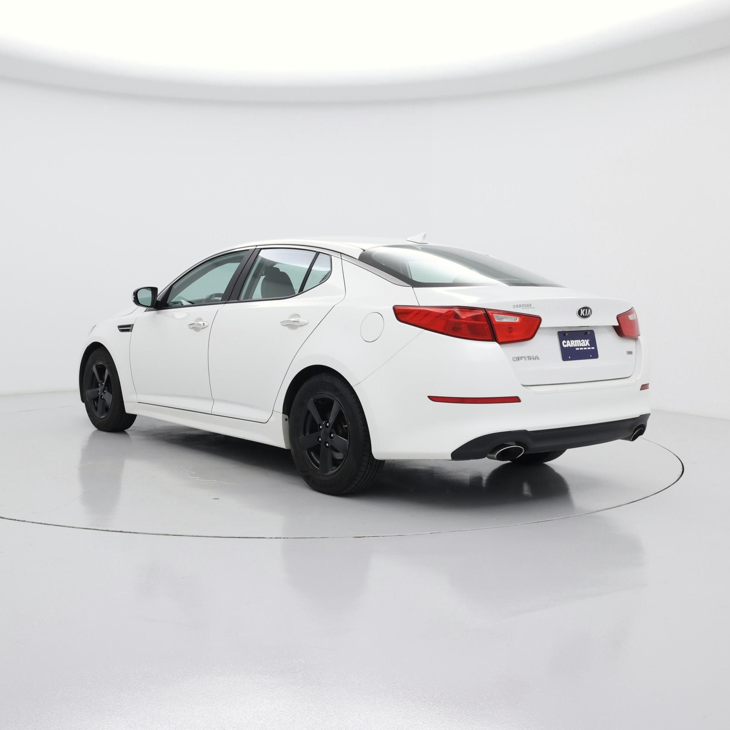 Thumbnail: 2015 Kia Optima - 2
