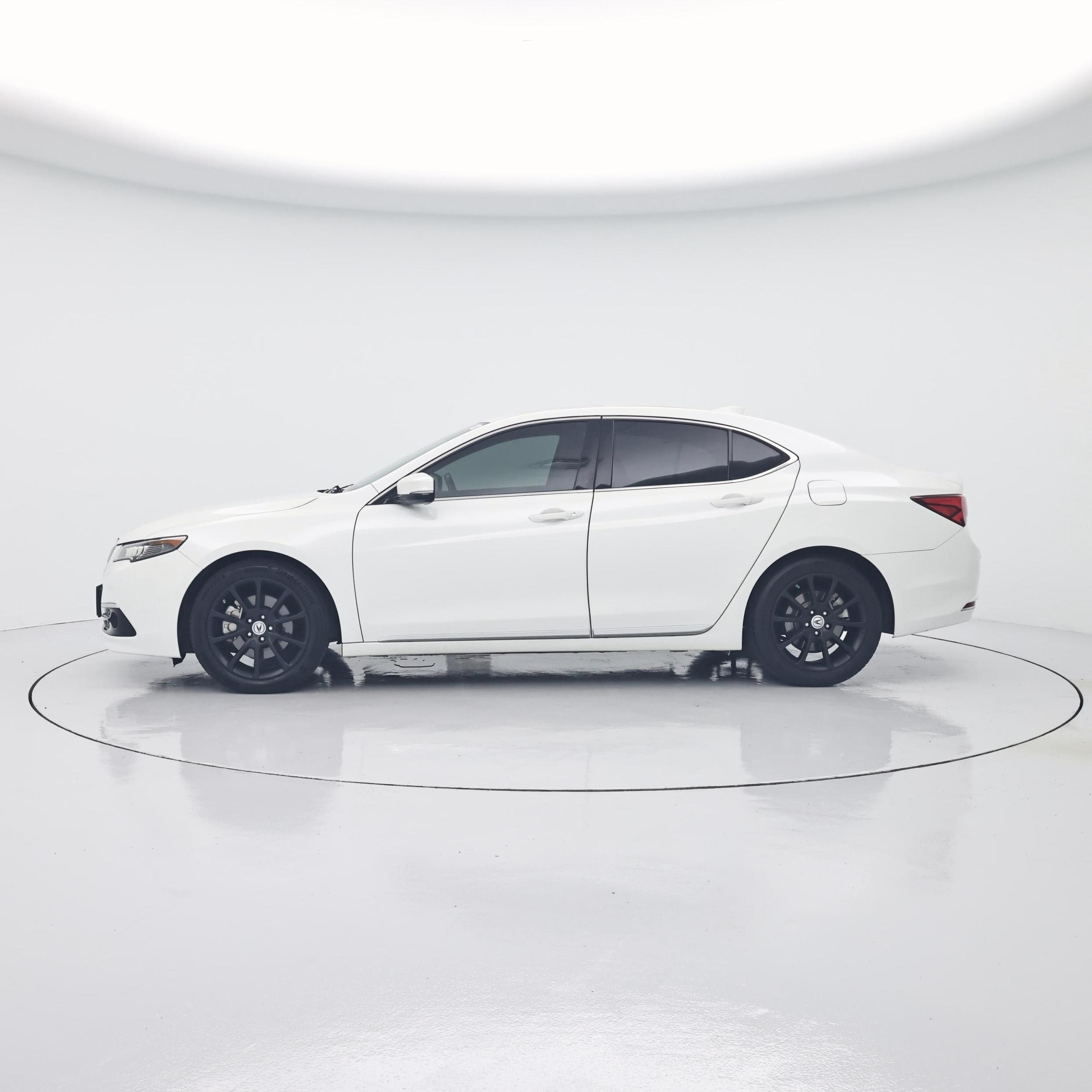 Thumbnail: 2015 Acura TLX - 3