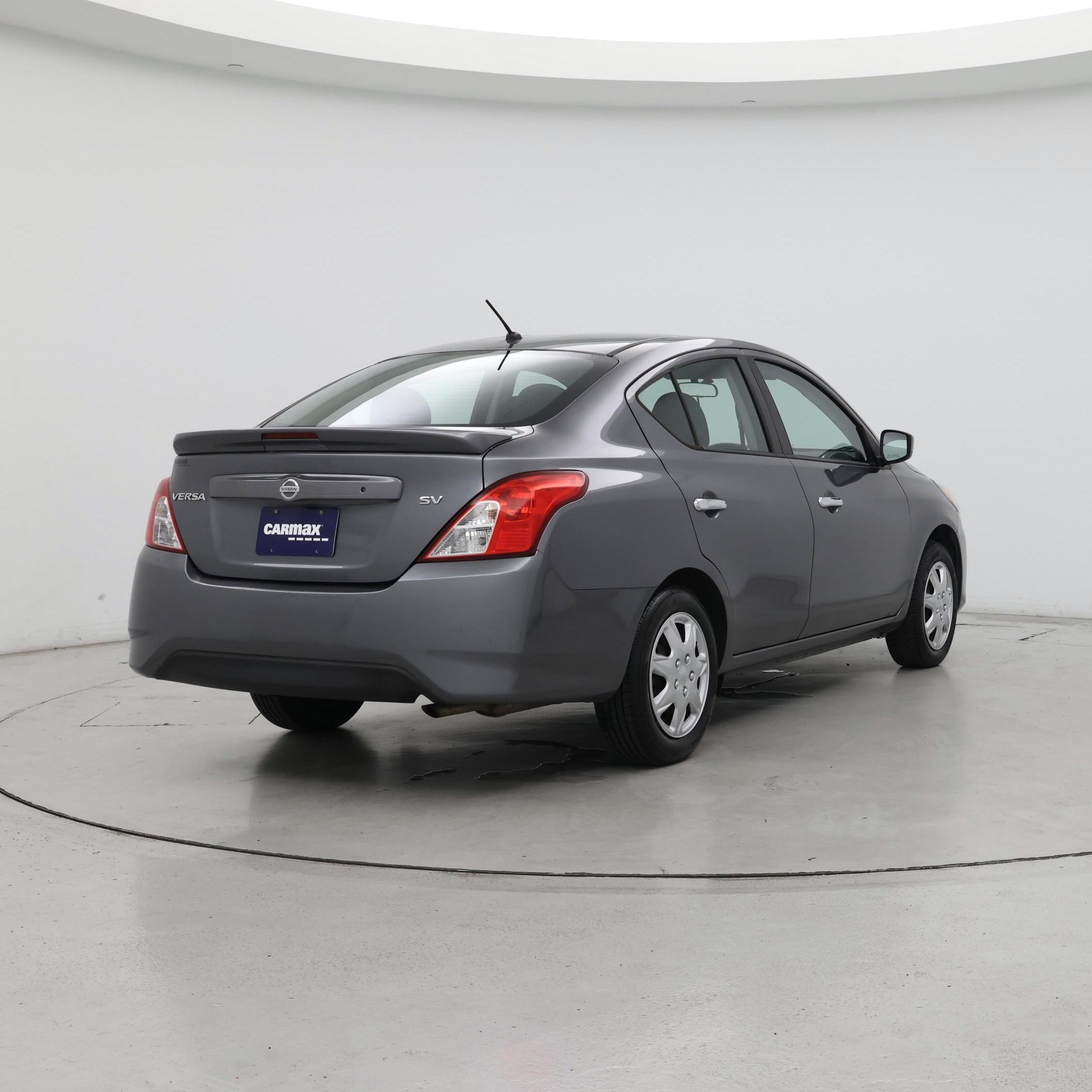 Thumbnail: 2018 Nissan Versa - 8