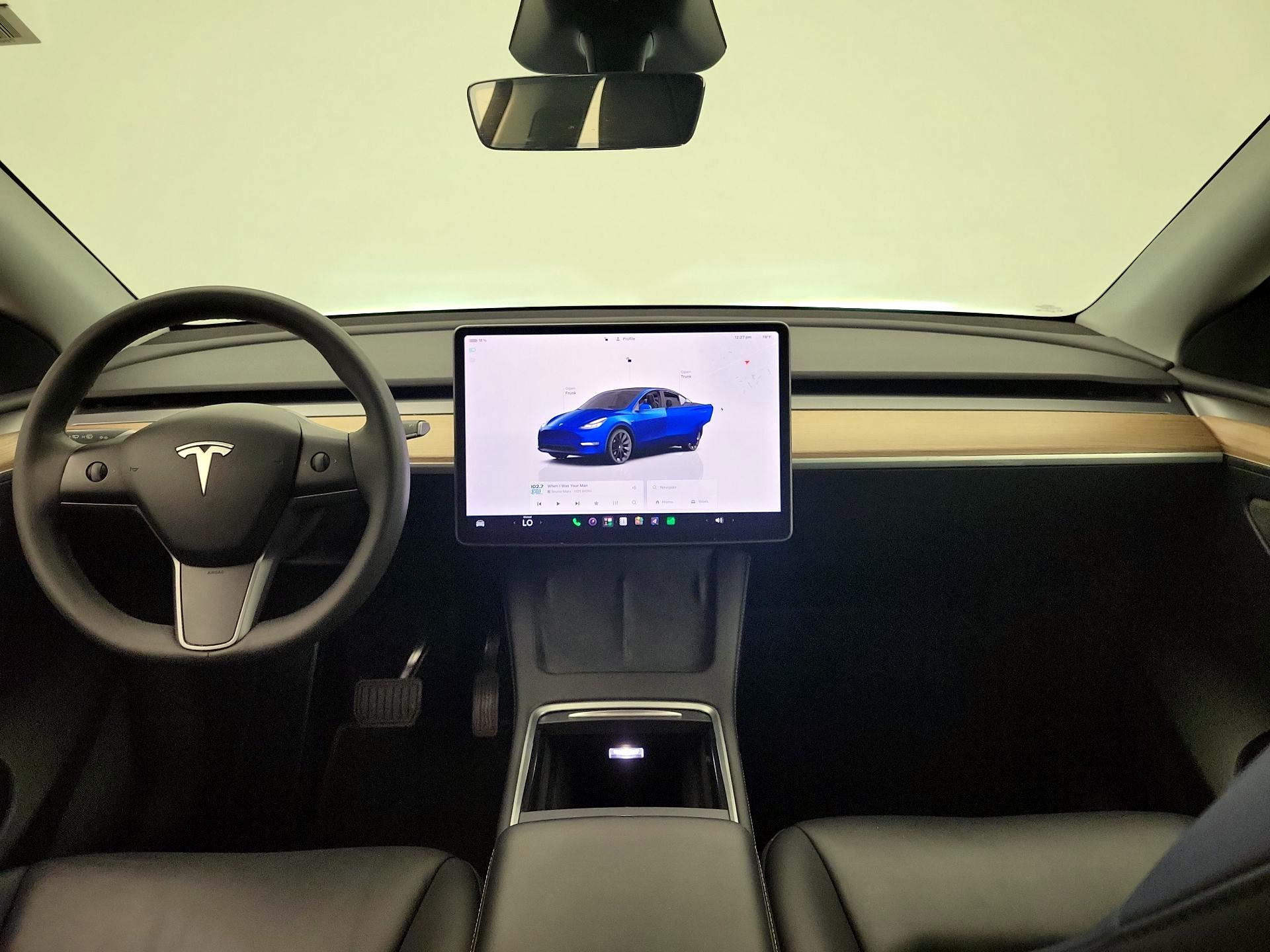 Thumbnail: 2023 Tesla Model Y - 9