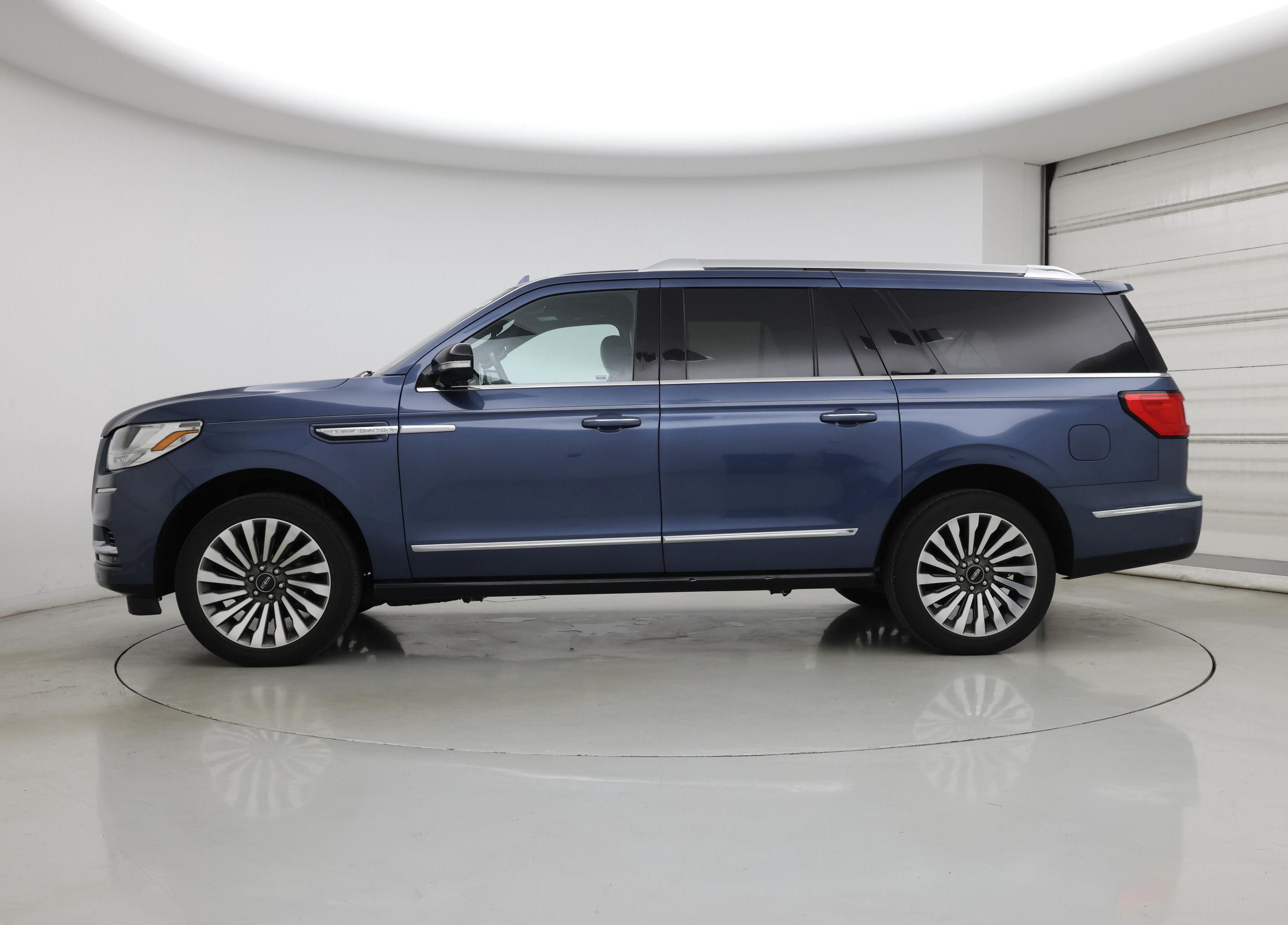 Thumbnail: 2020 Lincoln Navigator L - 3