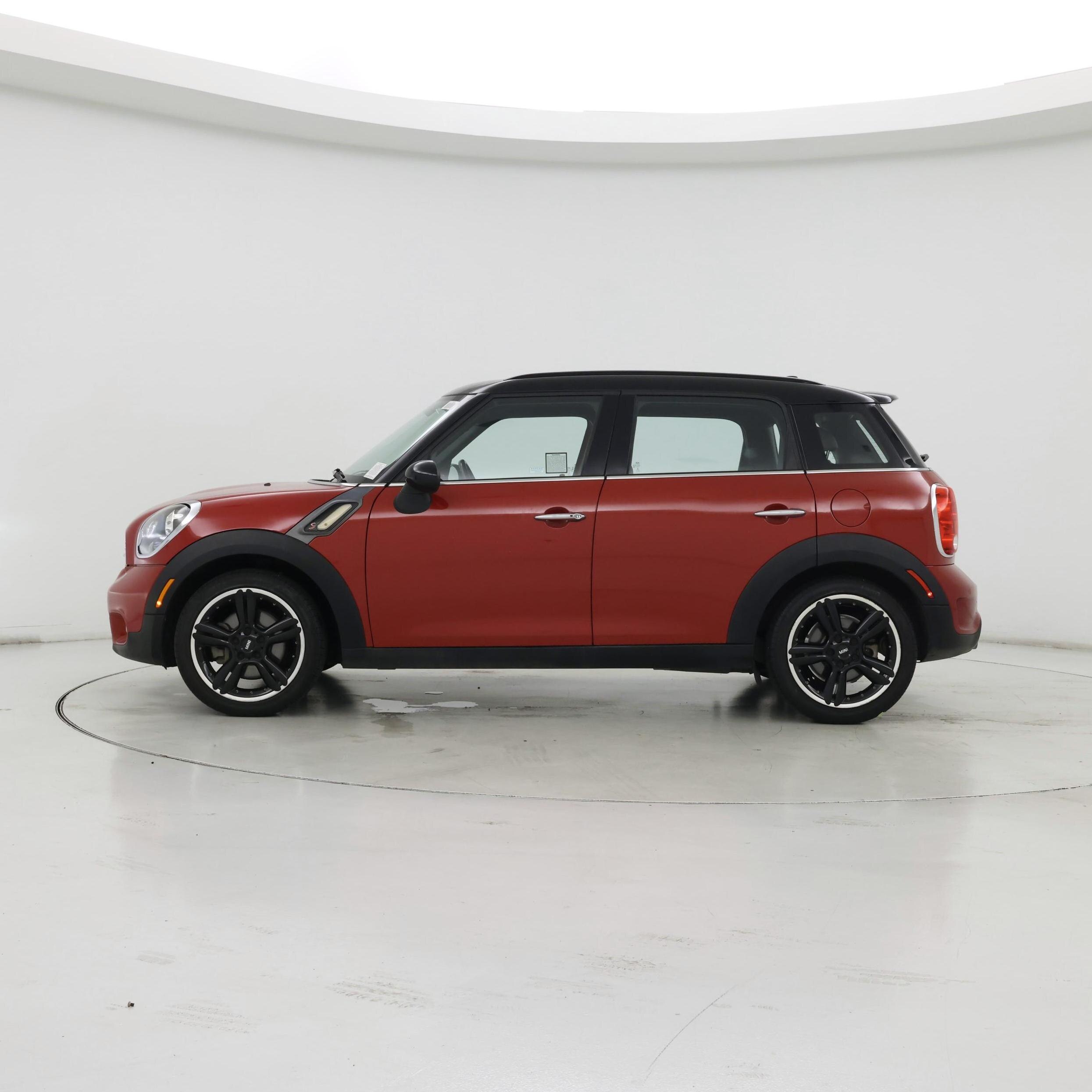 Thumbnail: 2016 MINI Cooper Countryman - 3