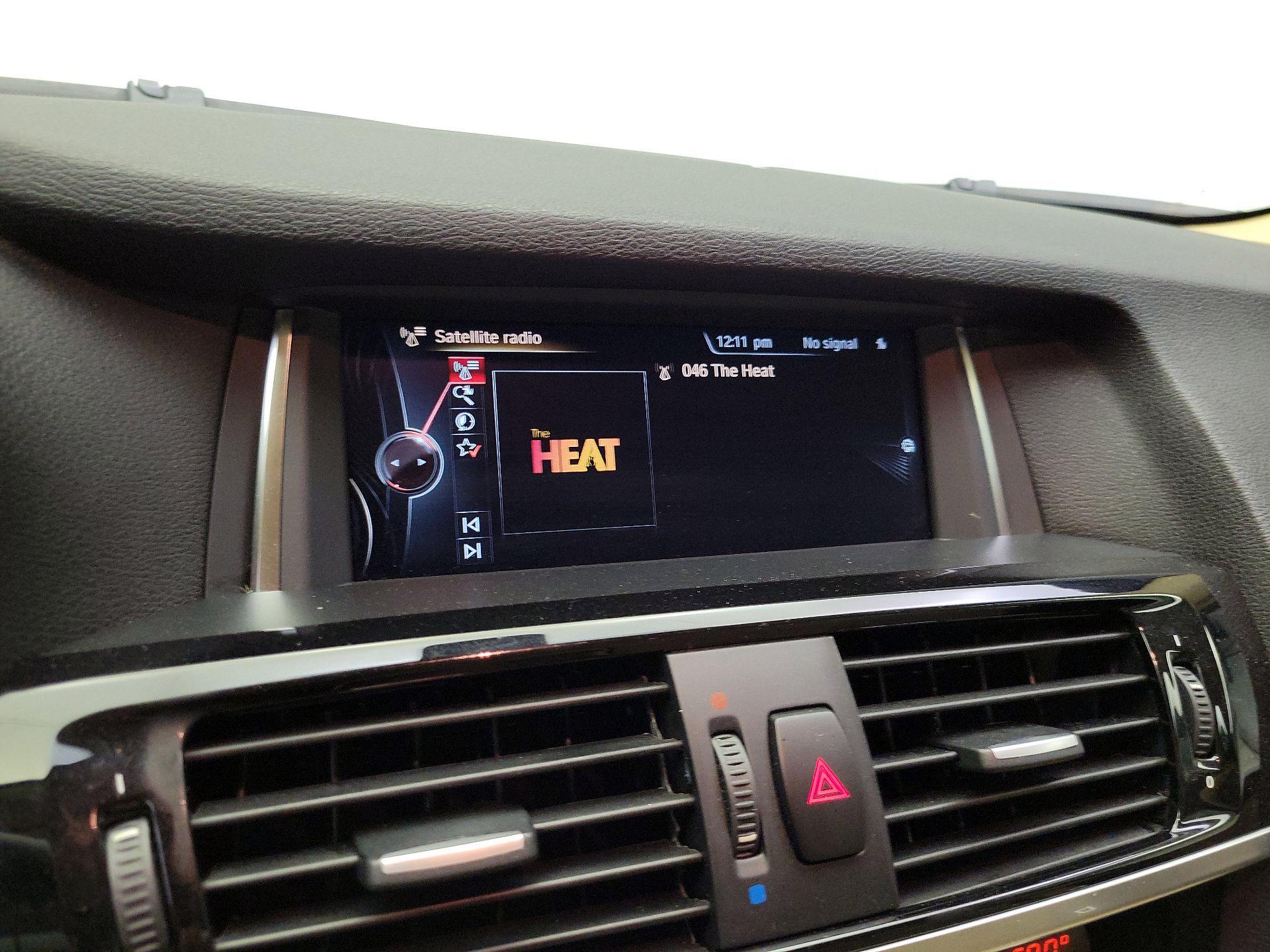 Thumbnail: 2016 BMW X3 - 16