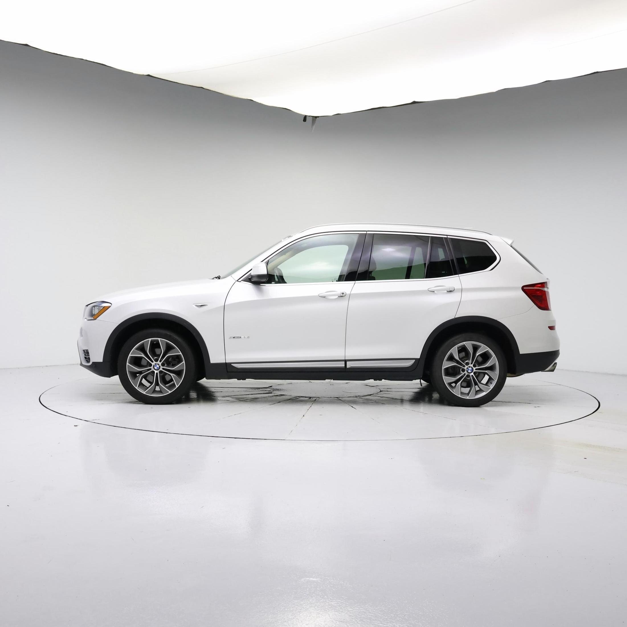 Thumbnail: 2016 BMW X3 - 3