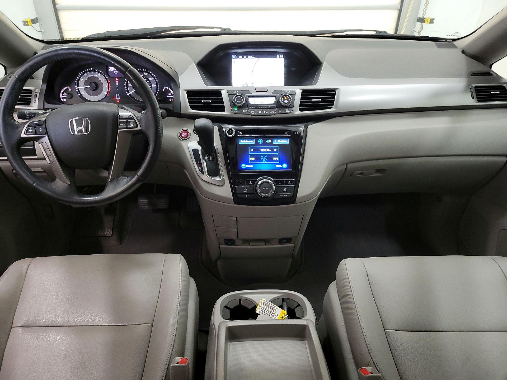 Thumbnail: 2016 Honda Odyssey - 9