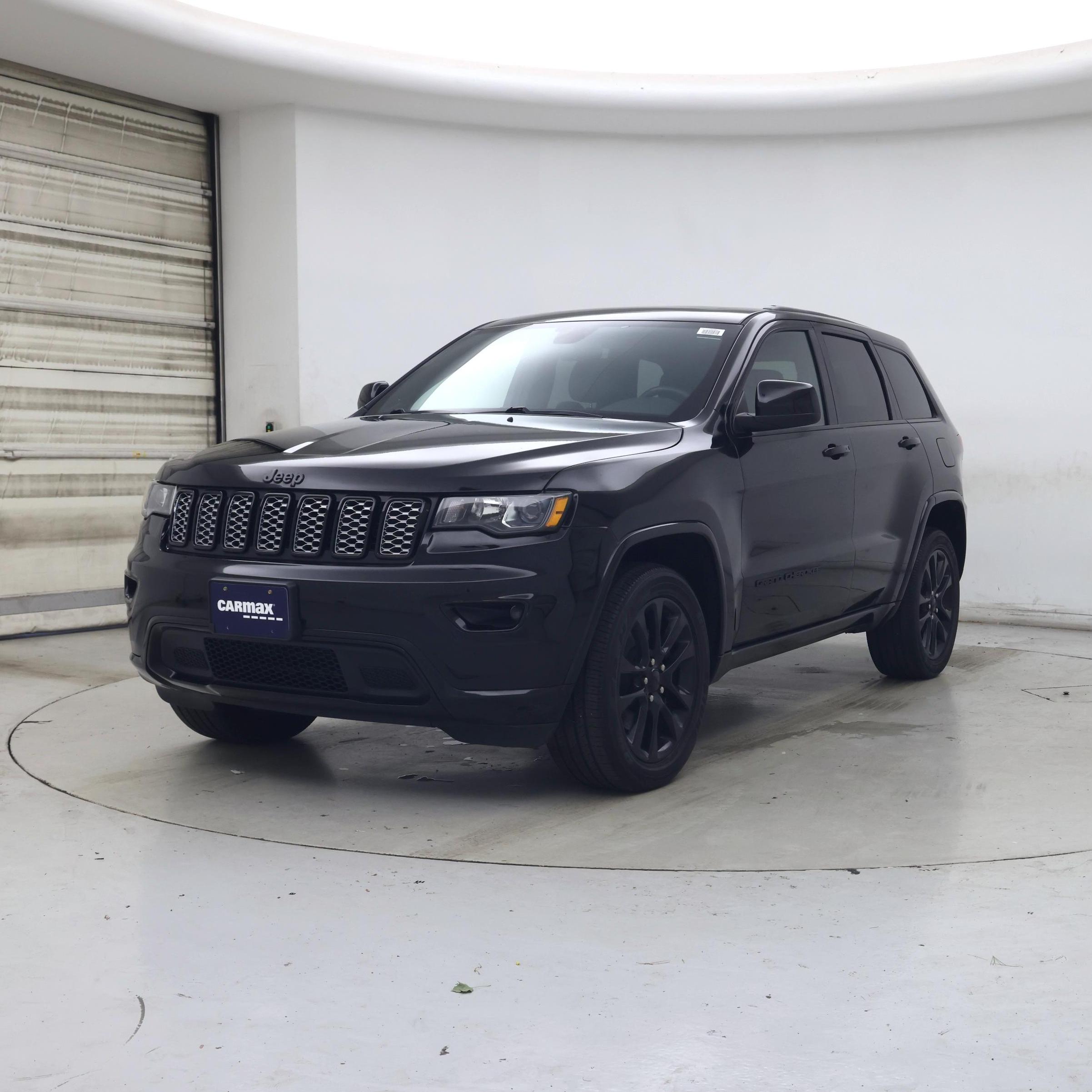 Thumbnail: 2021 Jeep Grand Cherokee - 4