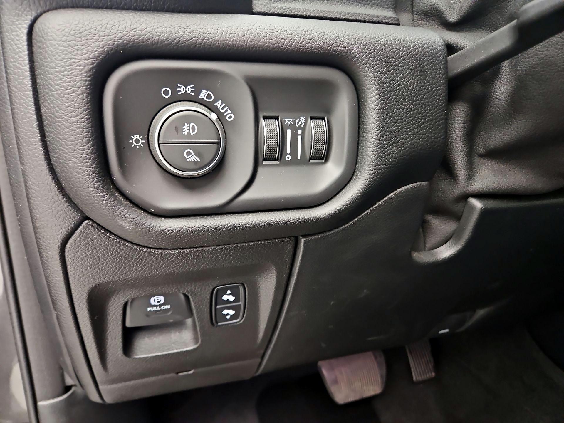 Thumbnail: 2020 RAM 1500 - 13