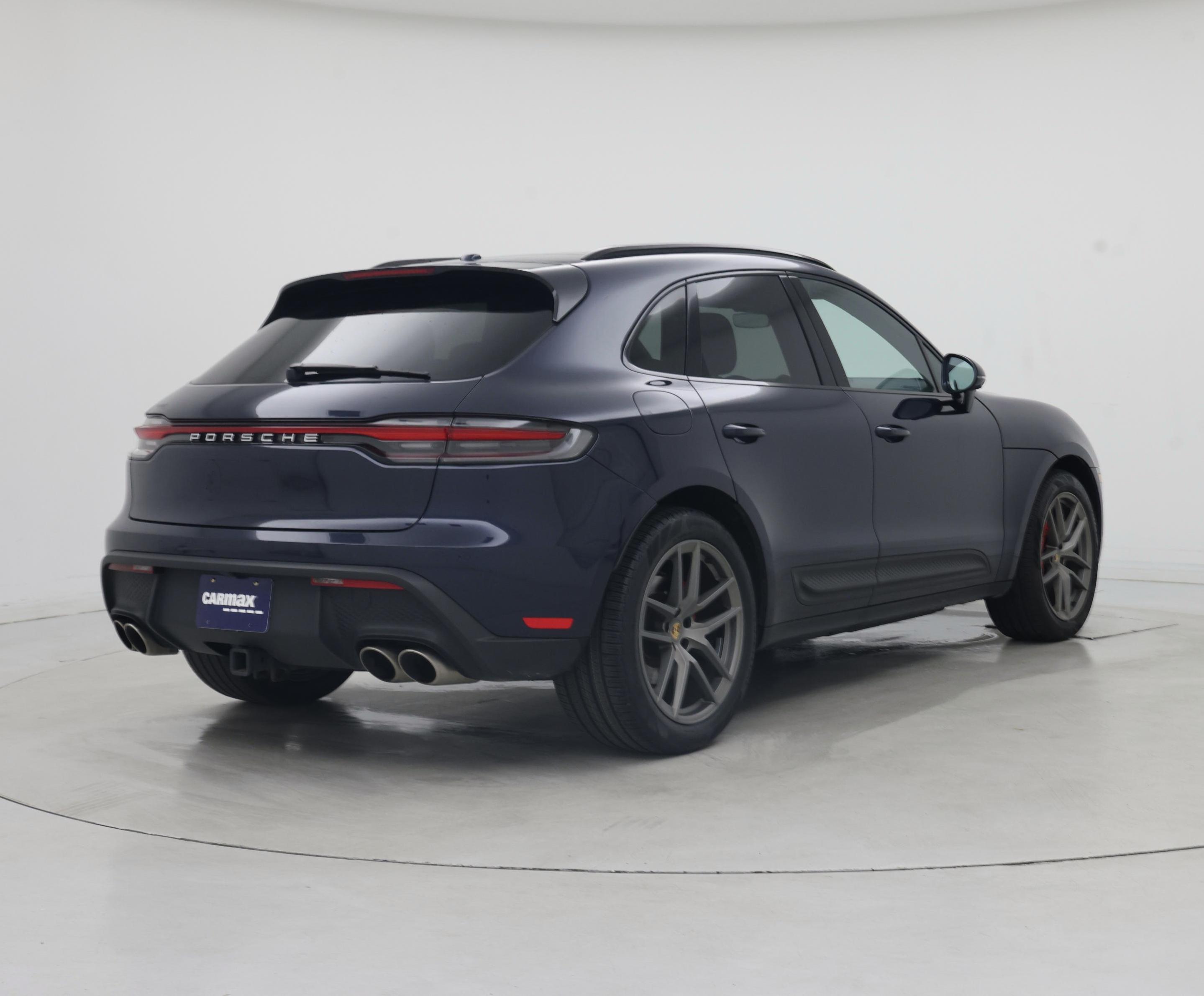 Thumbnail: 2022 Porsche Macan - 8