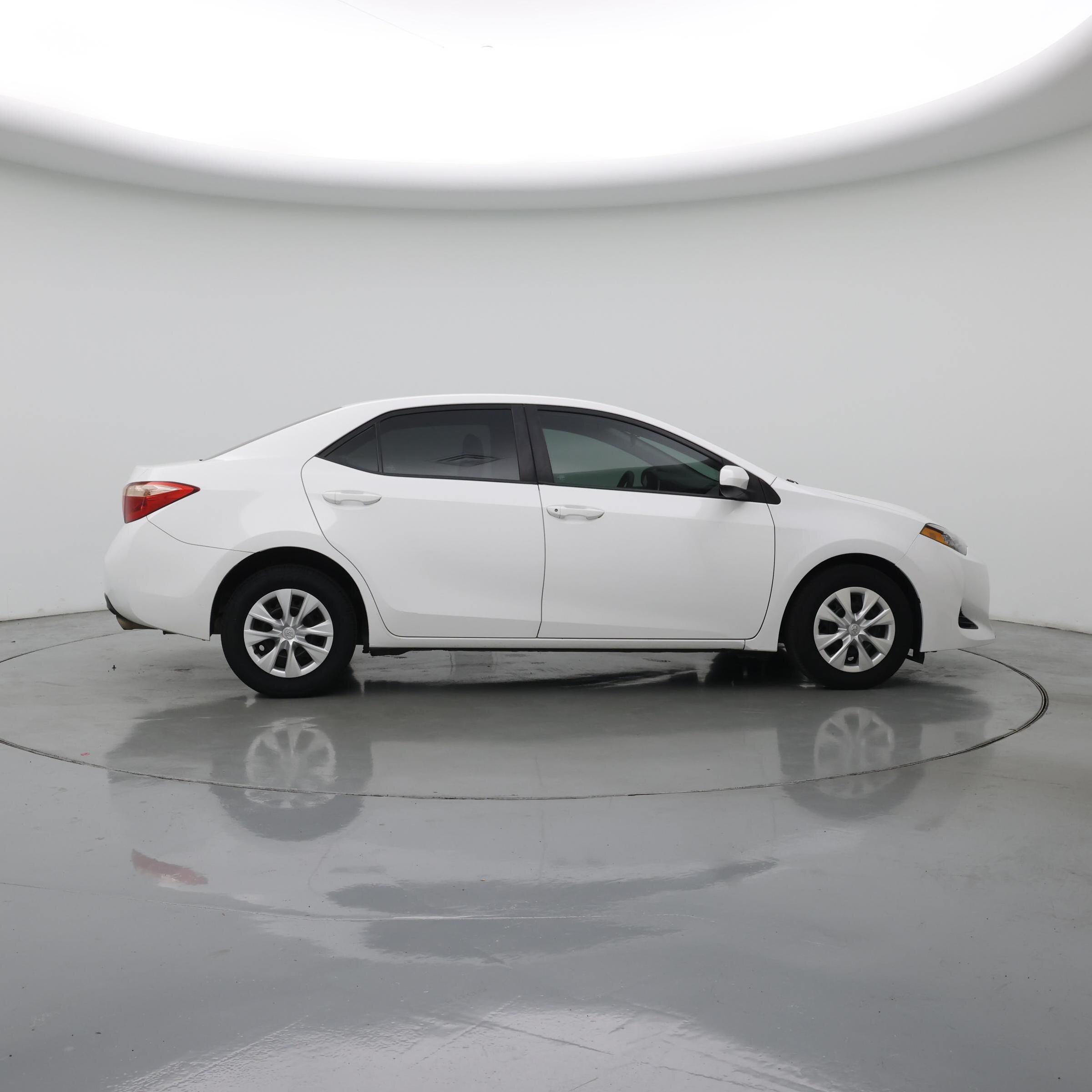 Thumbnail: 2017 Toyota Corolla - 7