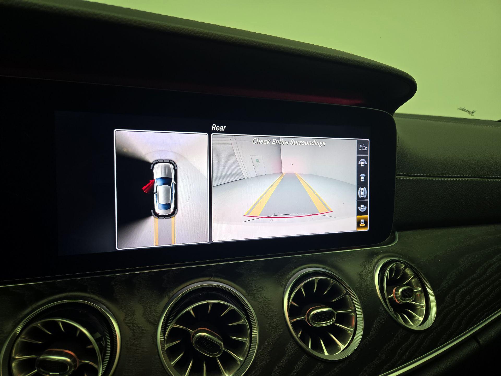 Thumbnail: 2019 Mercedes-Benz E-Class - 15
