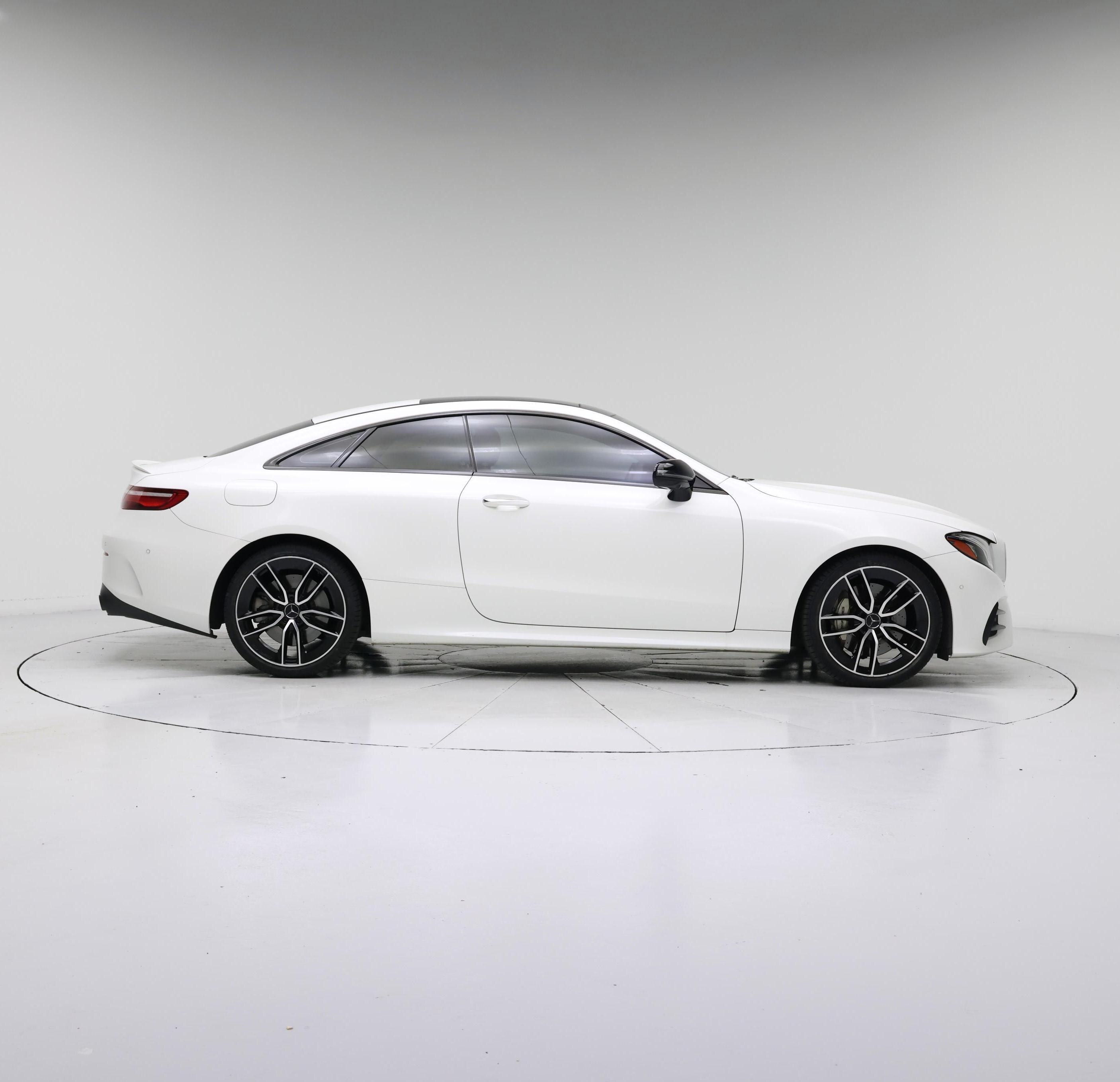 Thumbnail: 2019 Mercedes-Benz E-Class - 7