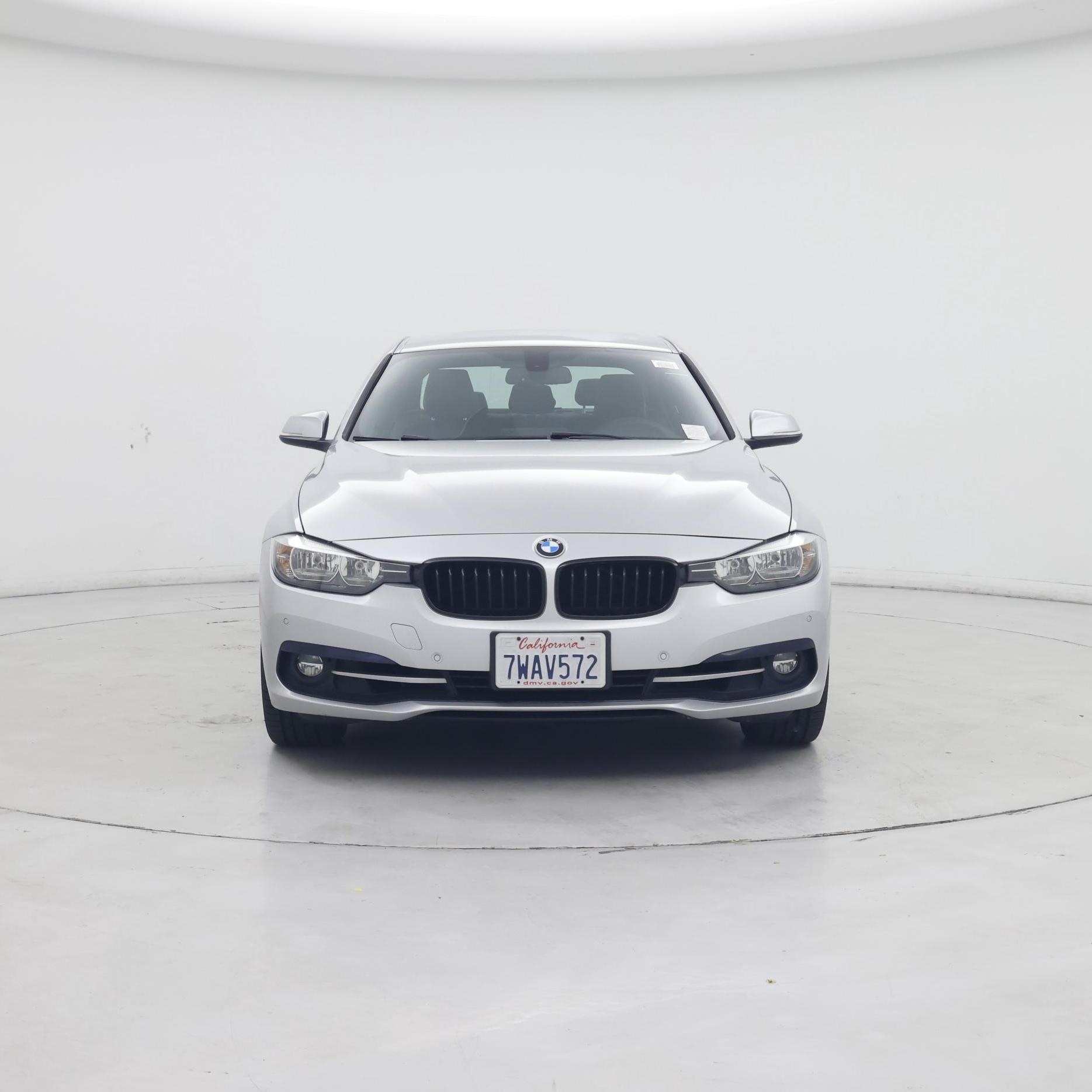 Thumbnail: 2017 BMW 3 Series - 5
