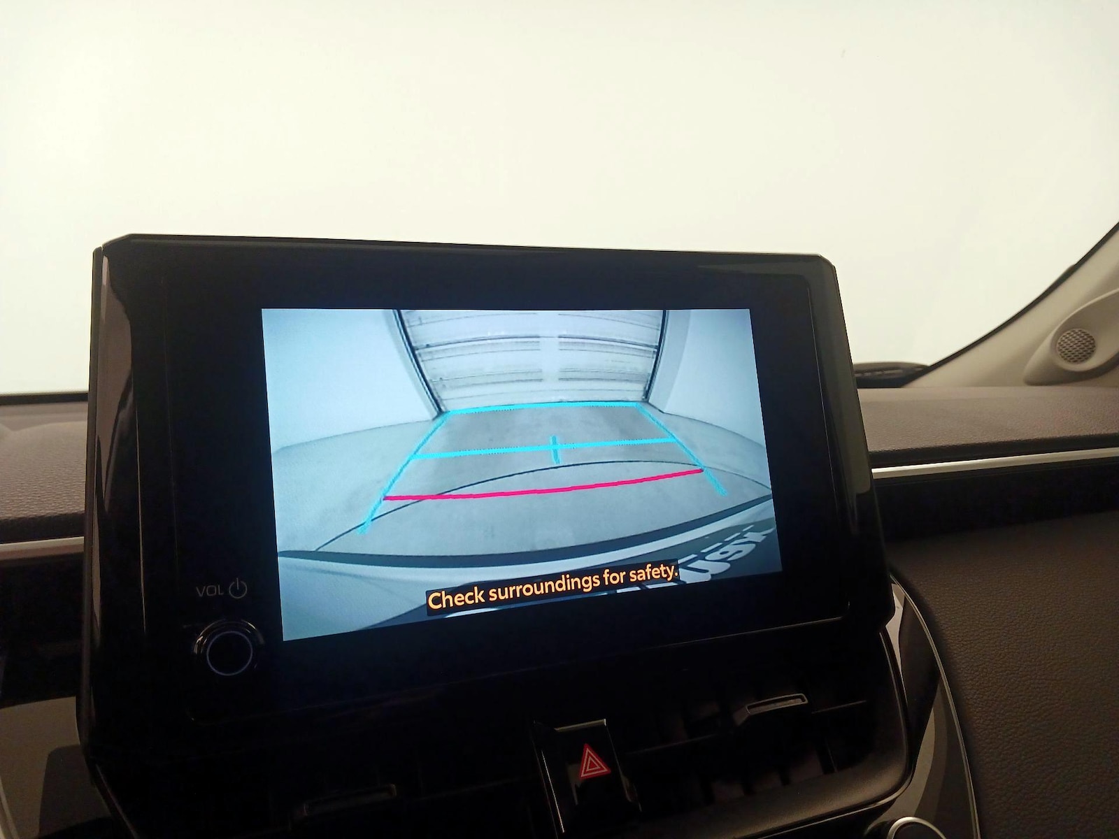 2023 Toyota Corolla Cross LE - Photo 15