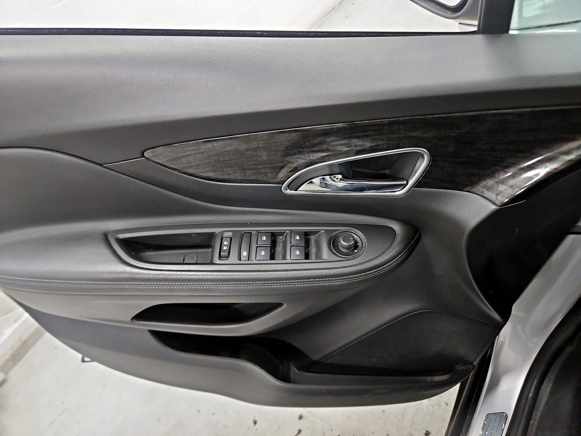 Thumbnail: 2016 Buick Encore - 12