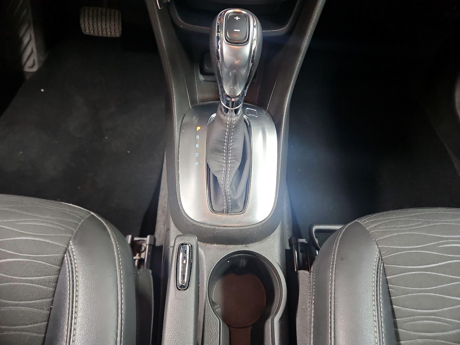 2016 Buick Encore Convenience - Photo 18