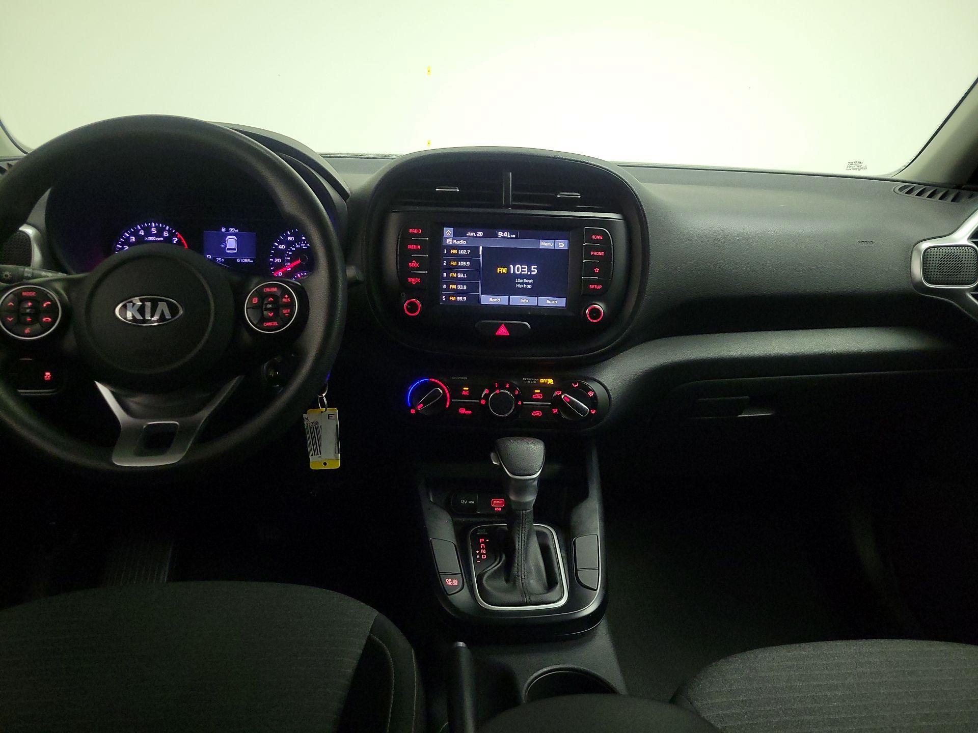 Thumbnail: 2020 Kia Soul - 9