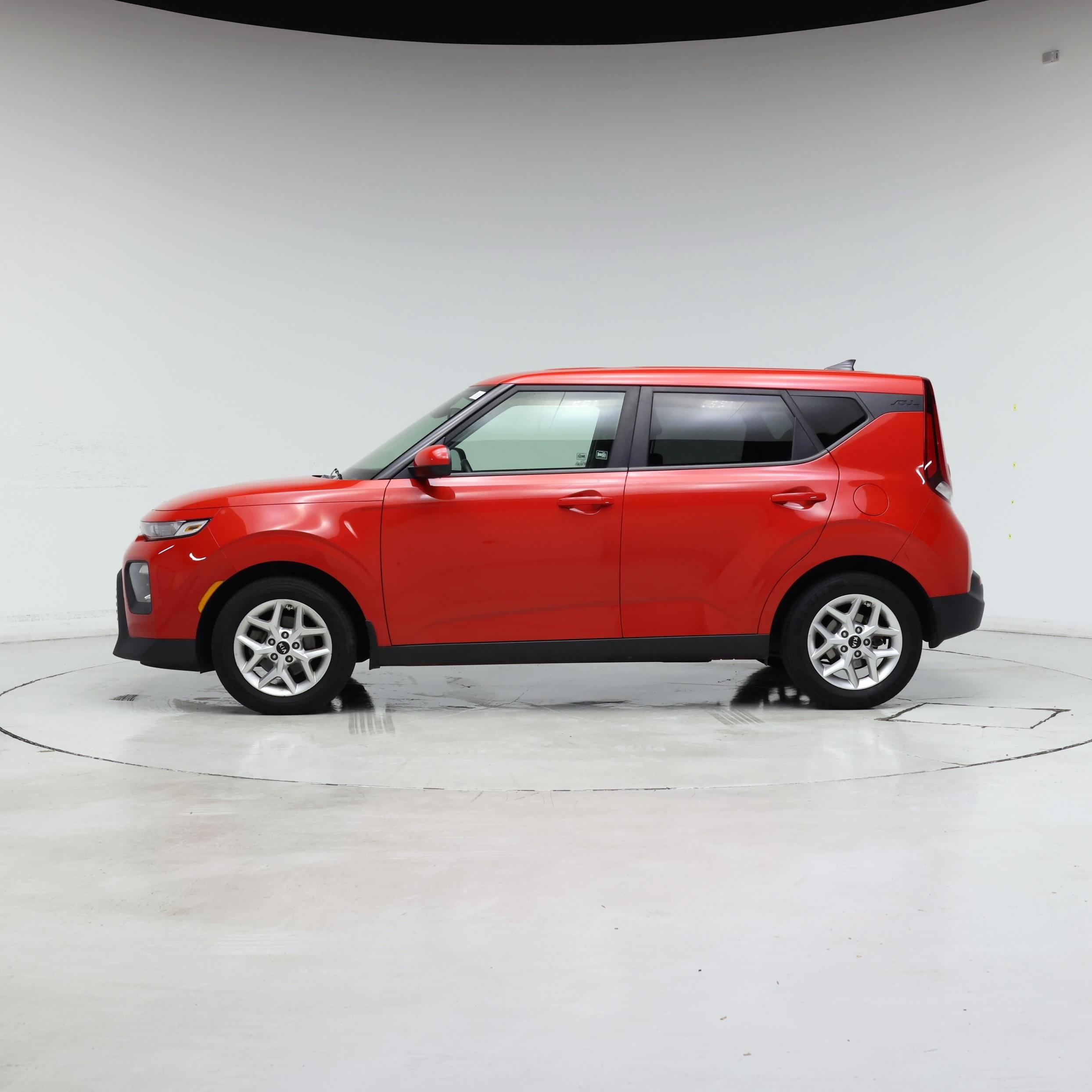 Thumbnail: 2020 Kia Soul - 3